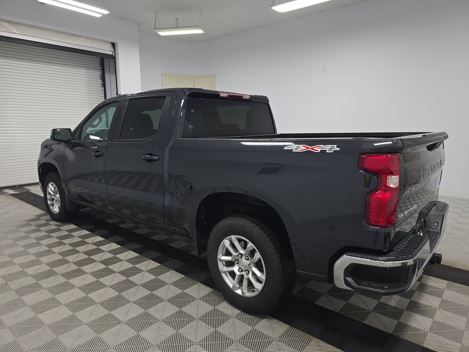 2024 Chevrolet Silverado 1500 LT AWD