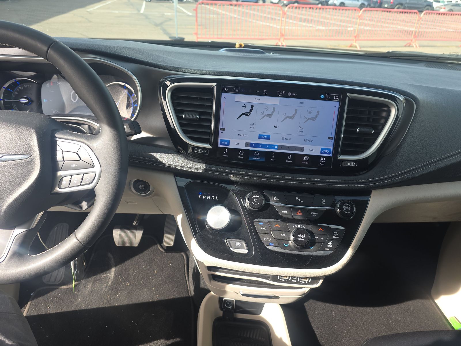 2024 Chrysler Pacifica Hybrid Select FWD