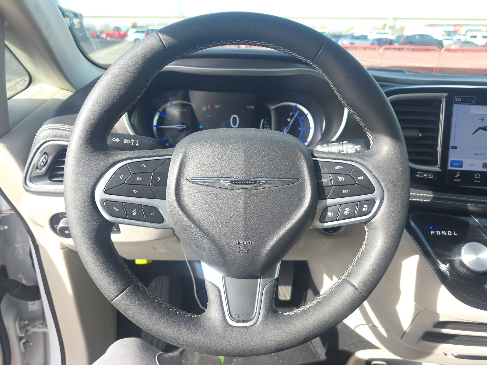2024 Chrysler Pacifica Hybrid Select FWD