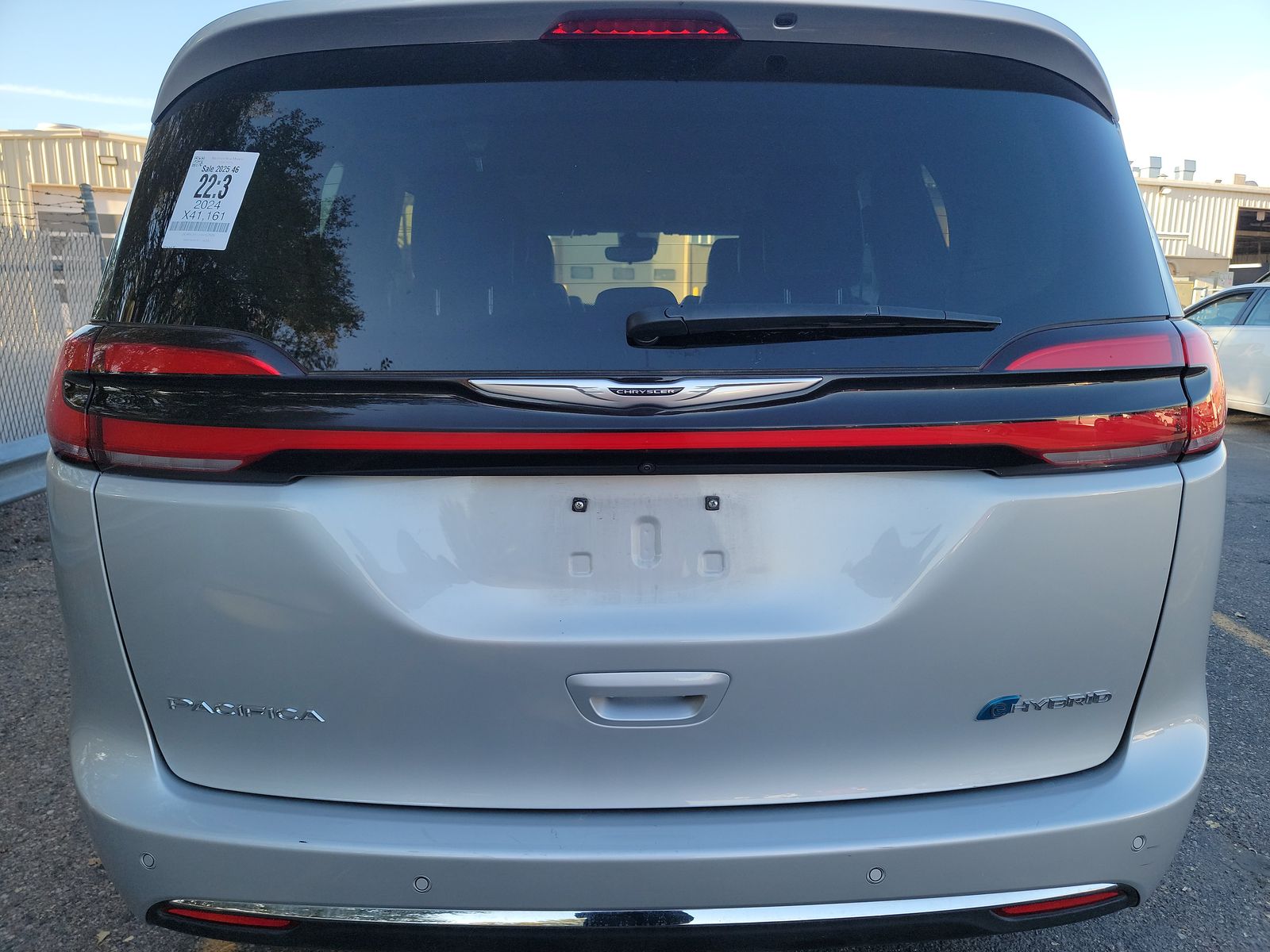 2024 Chrysler Pacifica Hybrid Select FWD