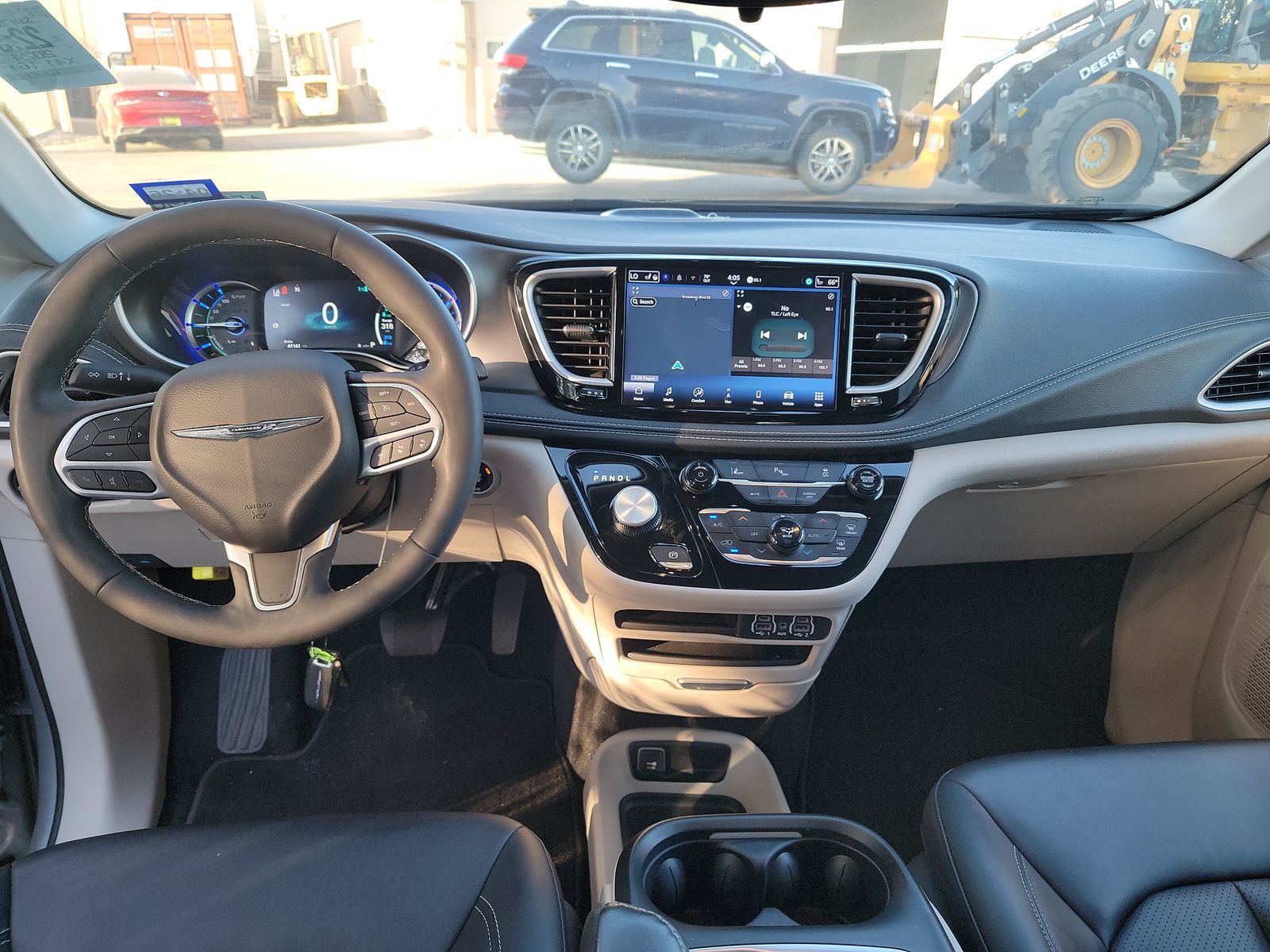 2024 Chrysler Pacifica Hybrid Select FWD