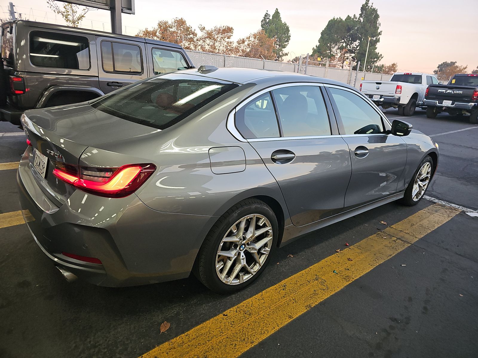 2025 BMW 3 Series 330i xDrive AWD