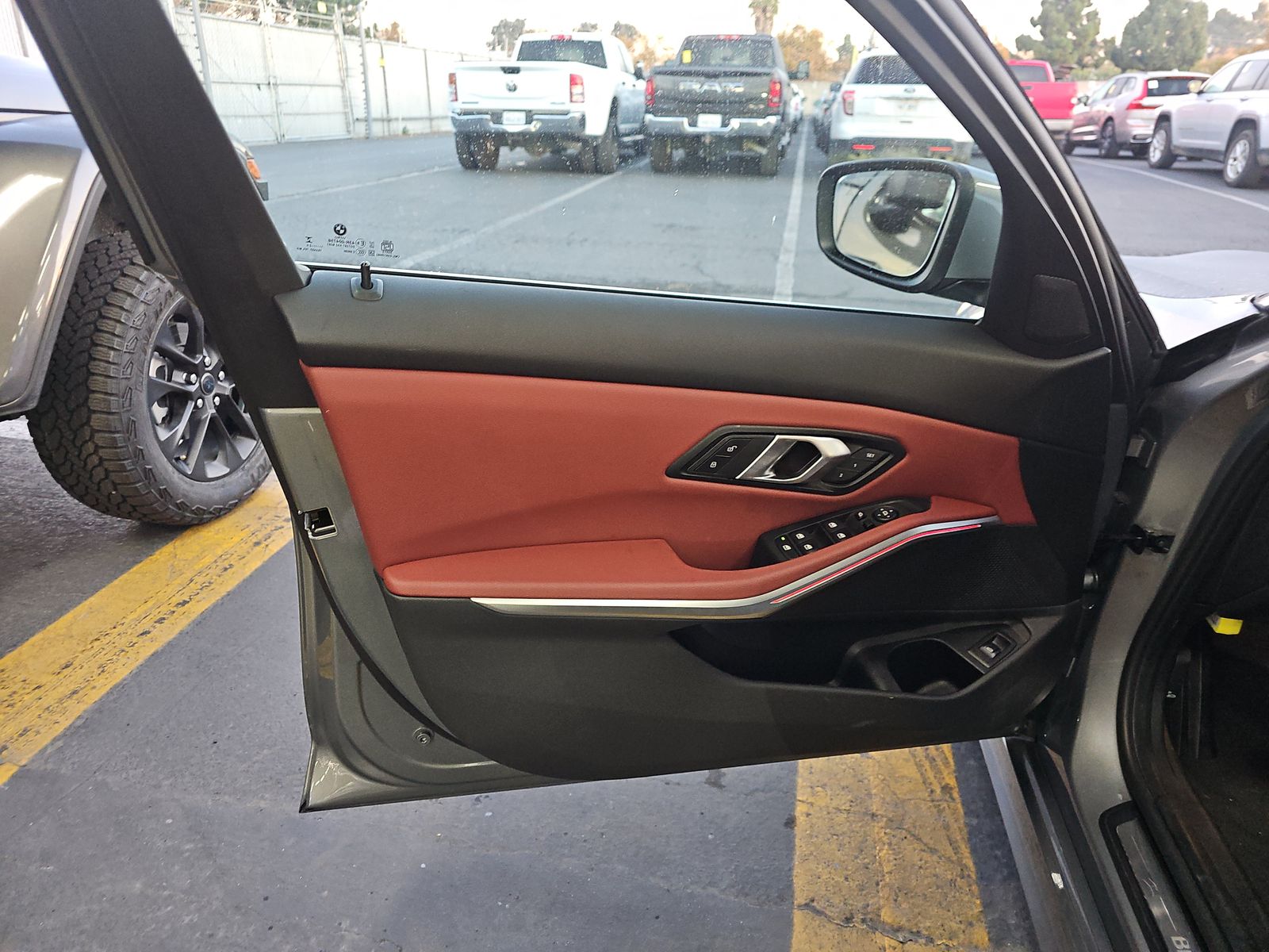 2025 BMW 3 Series 330i xDrive AWD