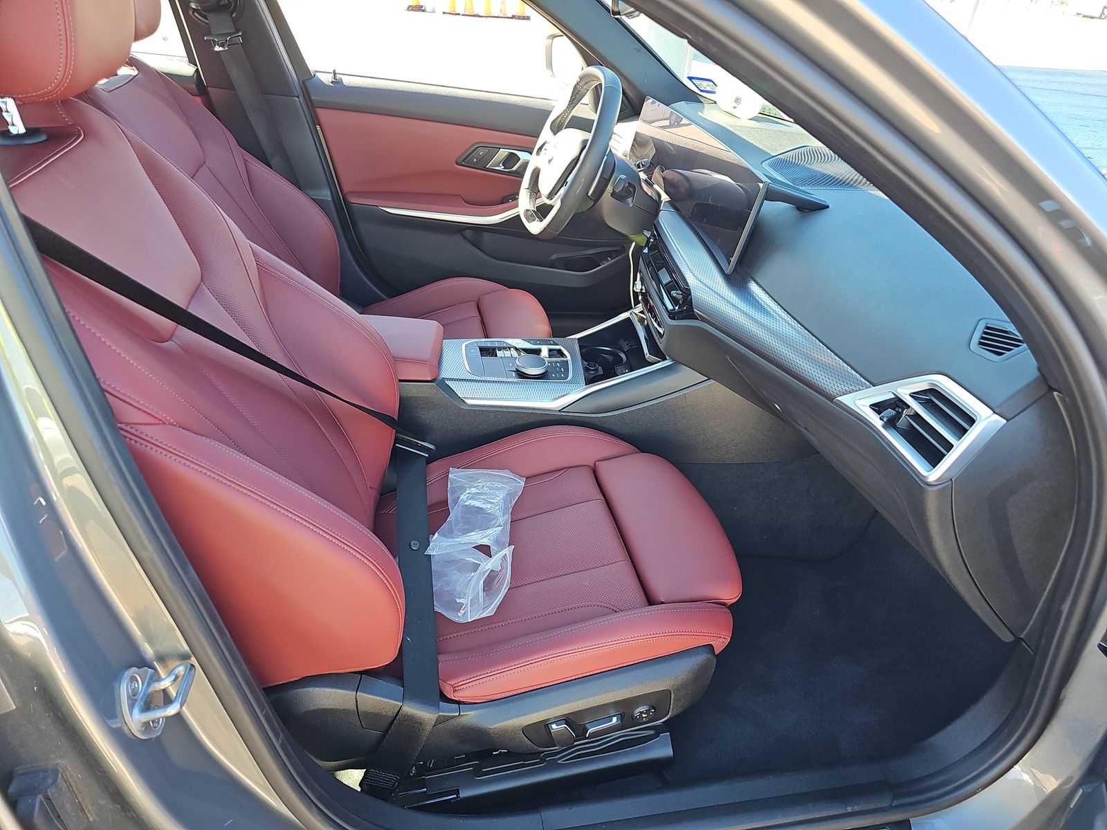 2025 BMW 3 Series 330i xDrive AWD