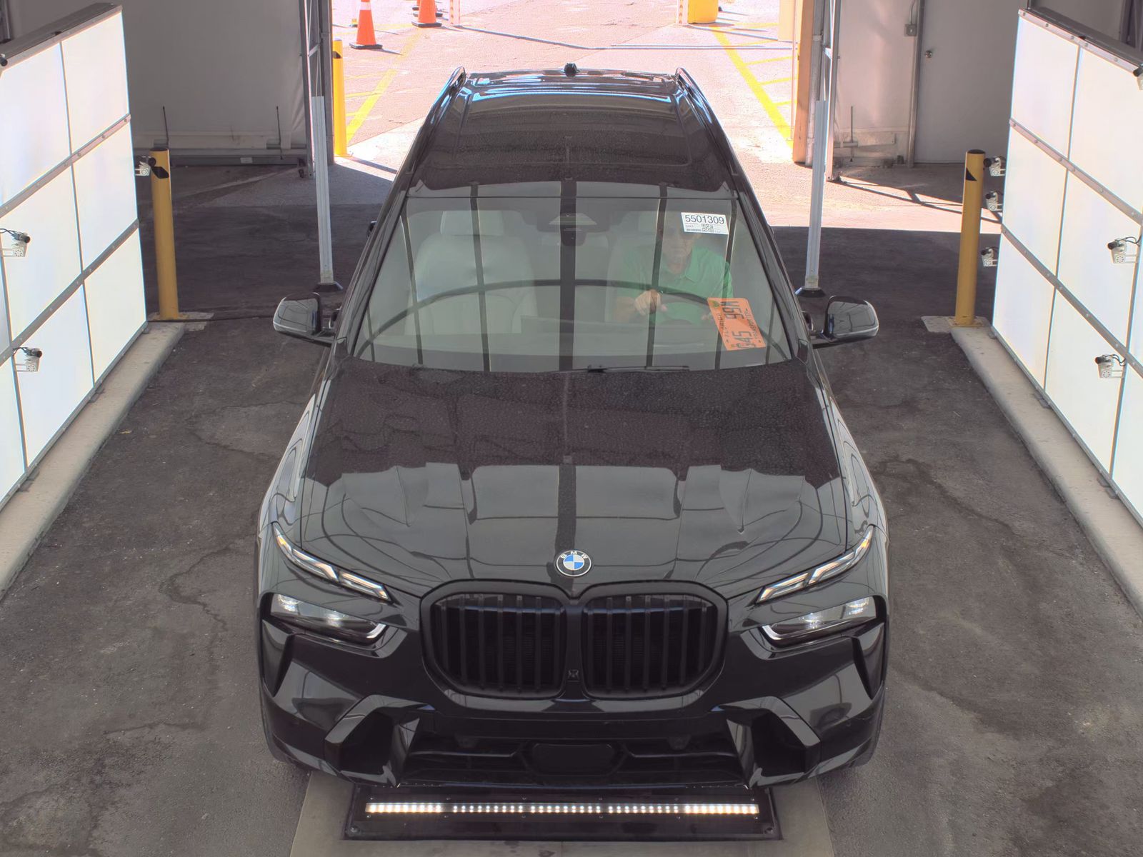 2025 BMW X7 xDrive40i AWD