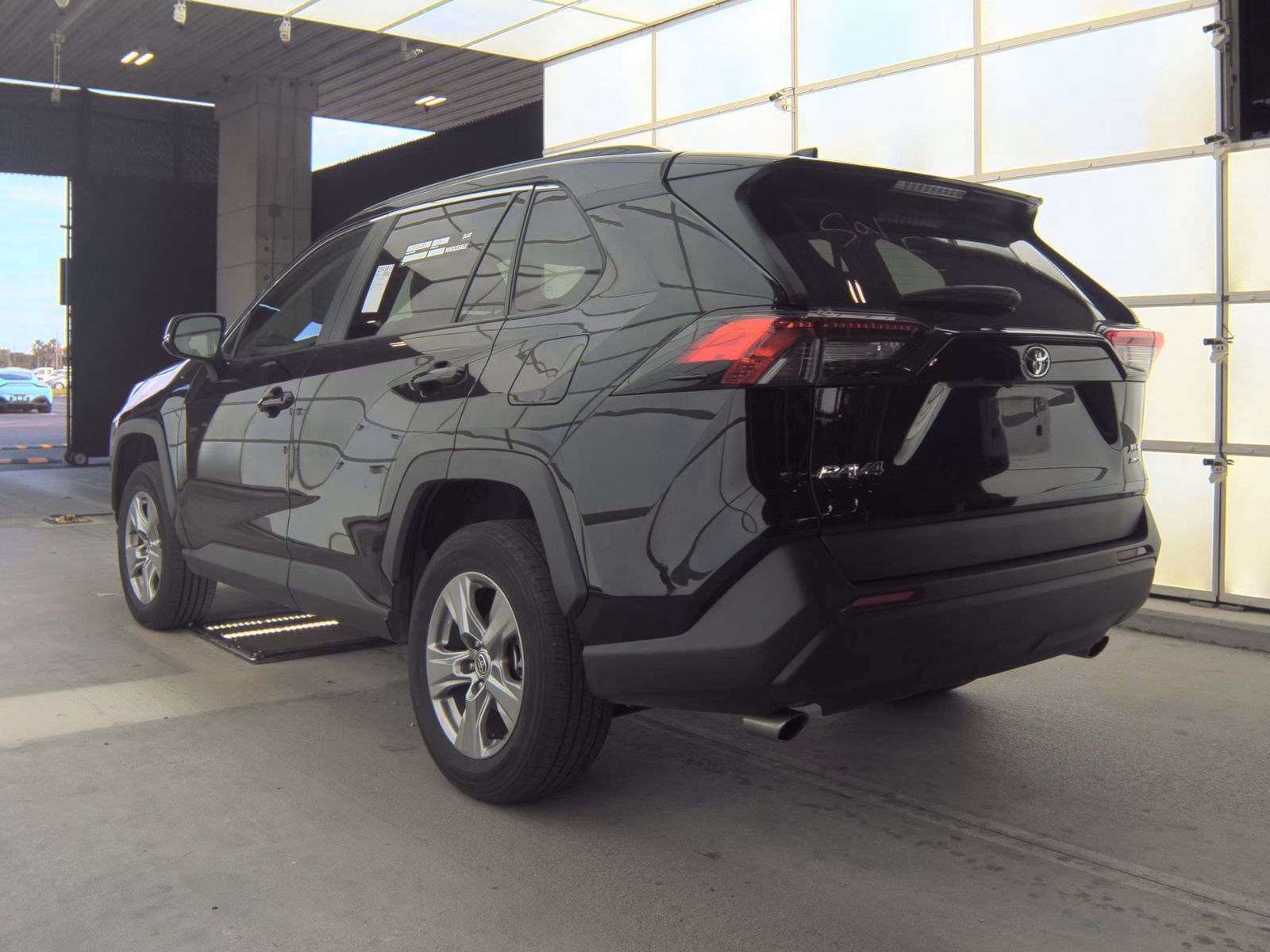 2024 Toyota RAV4 XLE AWD