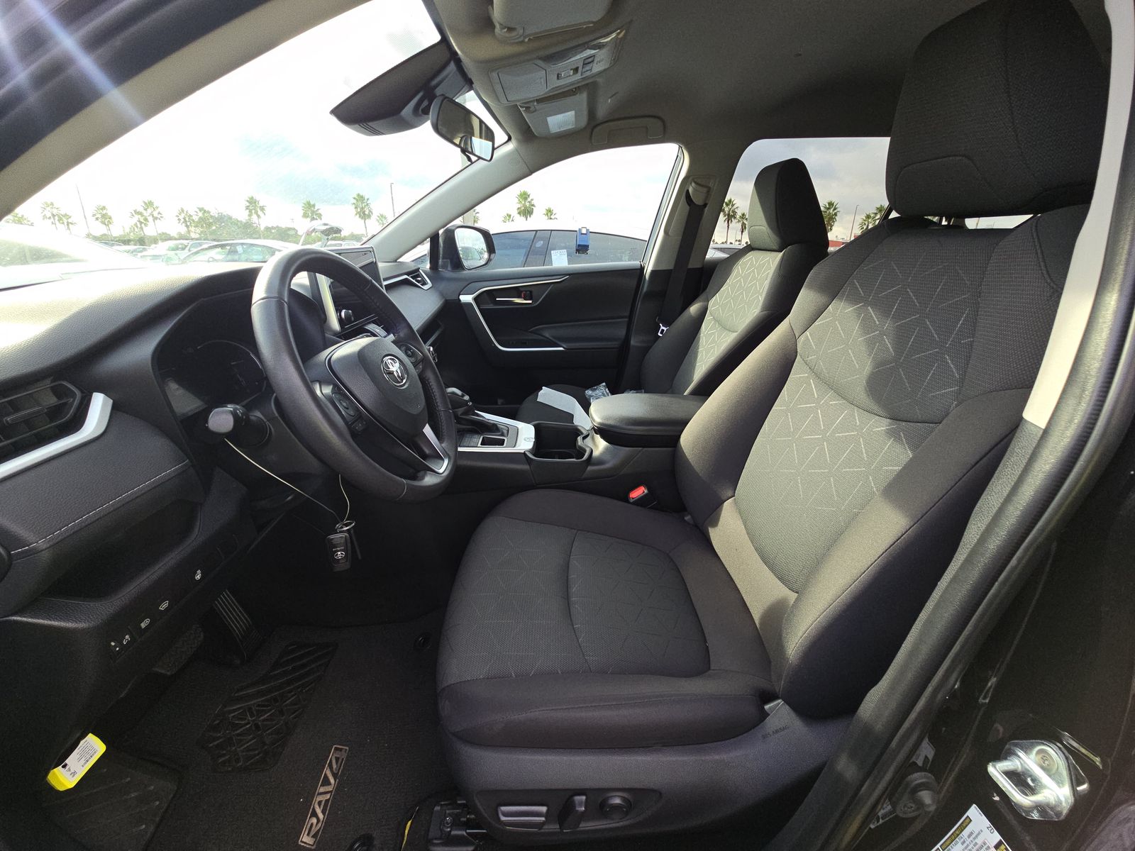 2024 Toyota RAV4 XLE AWD