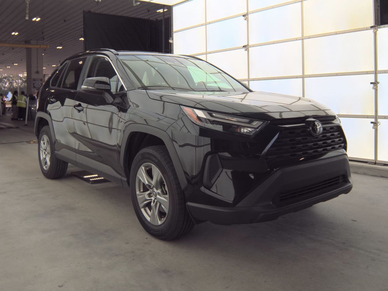 2024 Toyota RAV4 XLE AWD