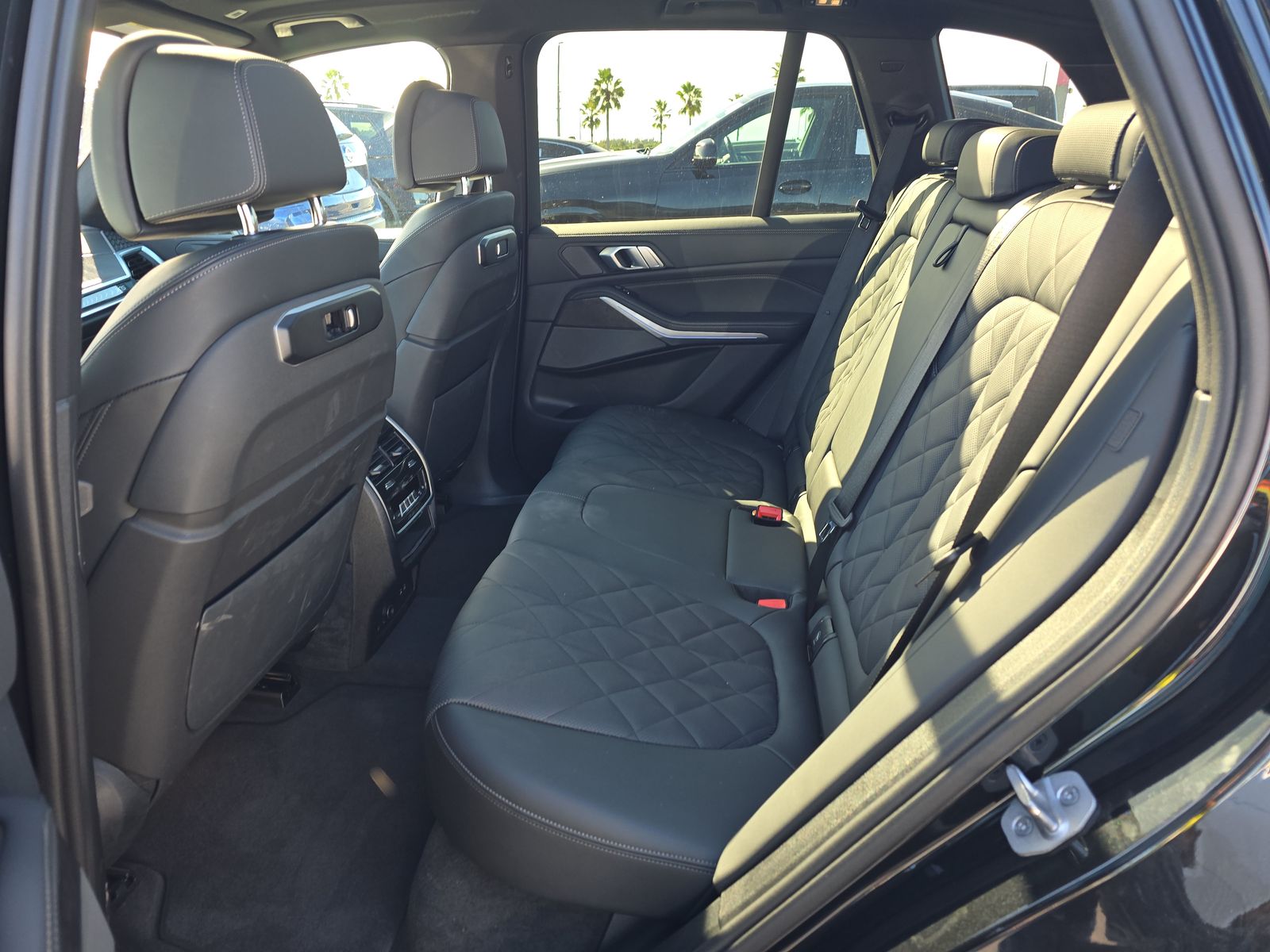 2025 BMW X5 xDrive40i AWD