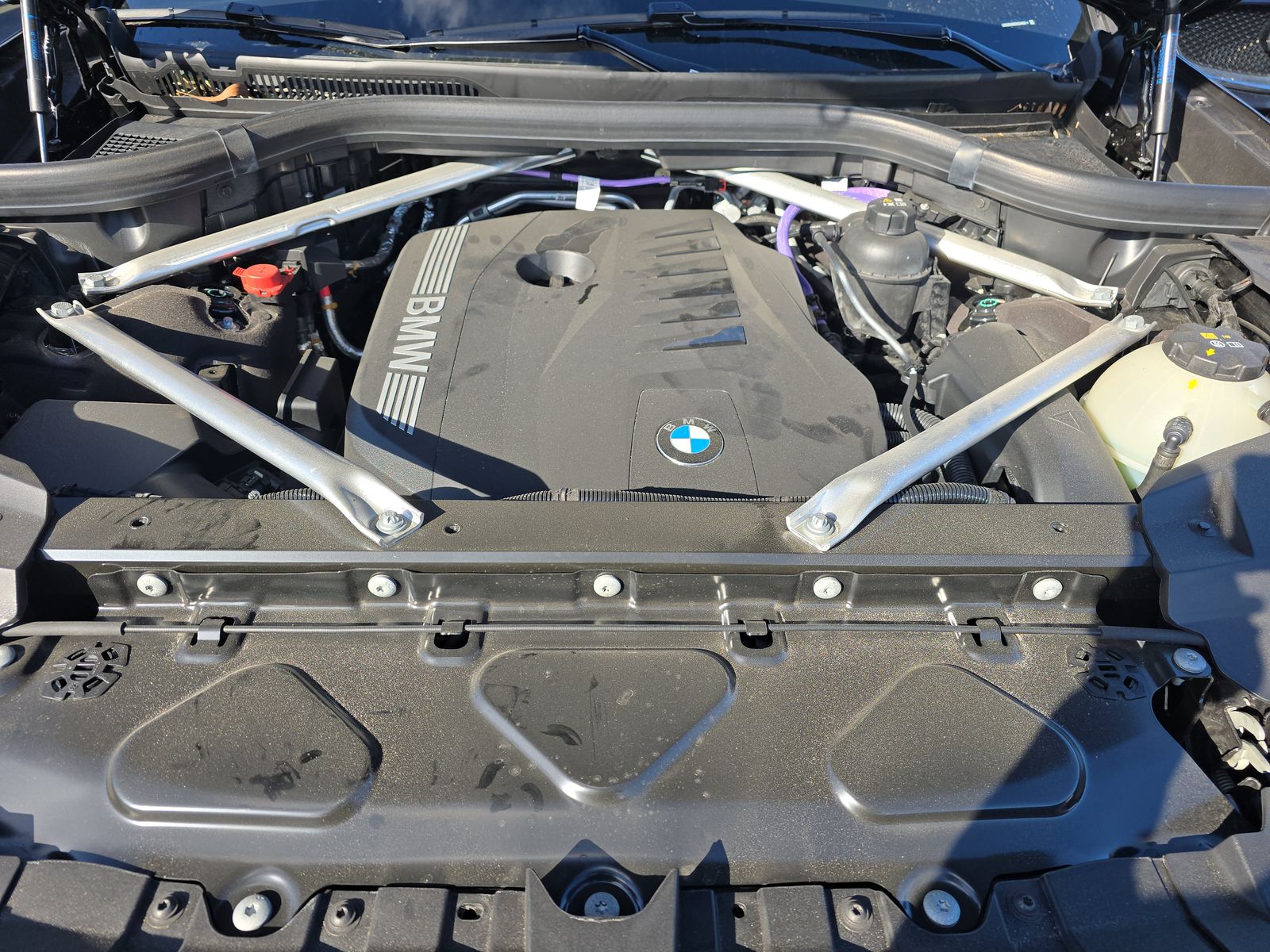 2025 BMW X7 xDrive40i AWD