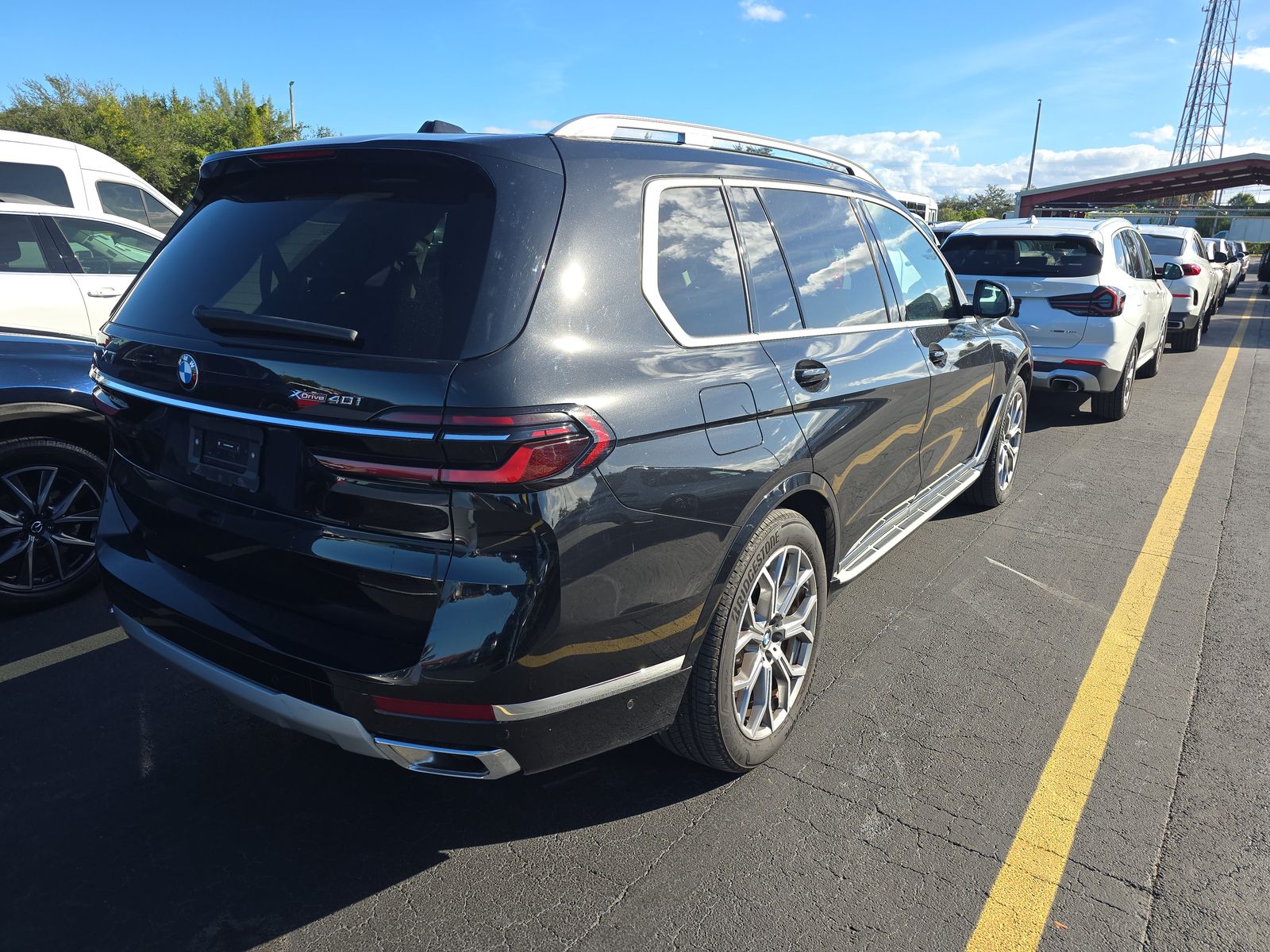 2025 BMW X7 xDrive40i AWD