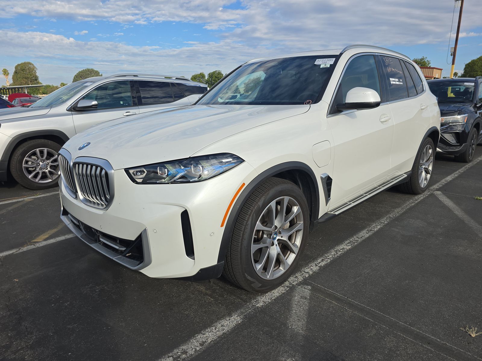 2025 BMW X5 xDrive50e AWD