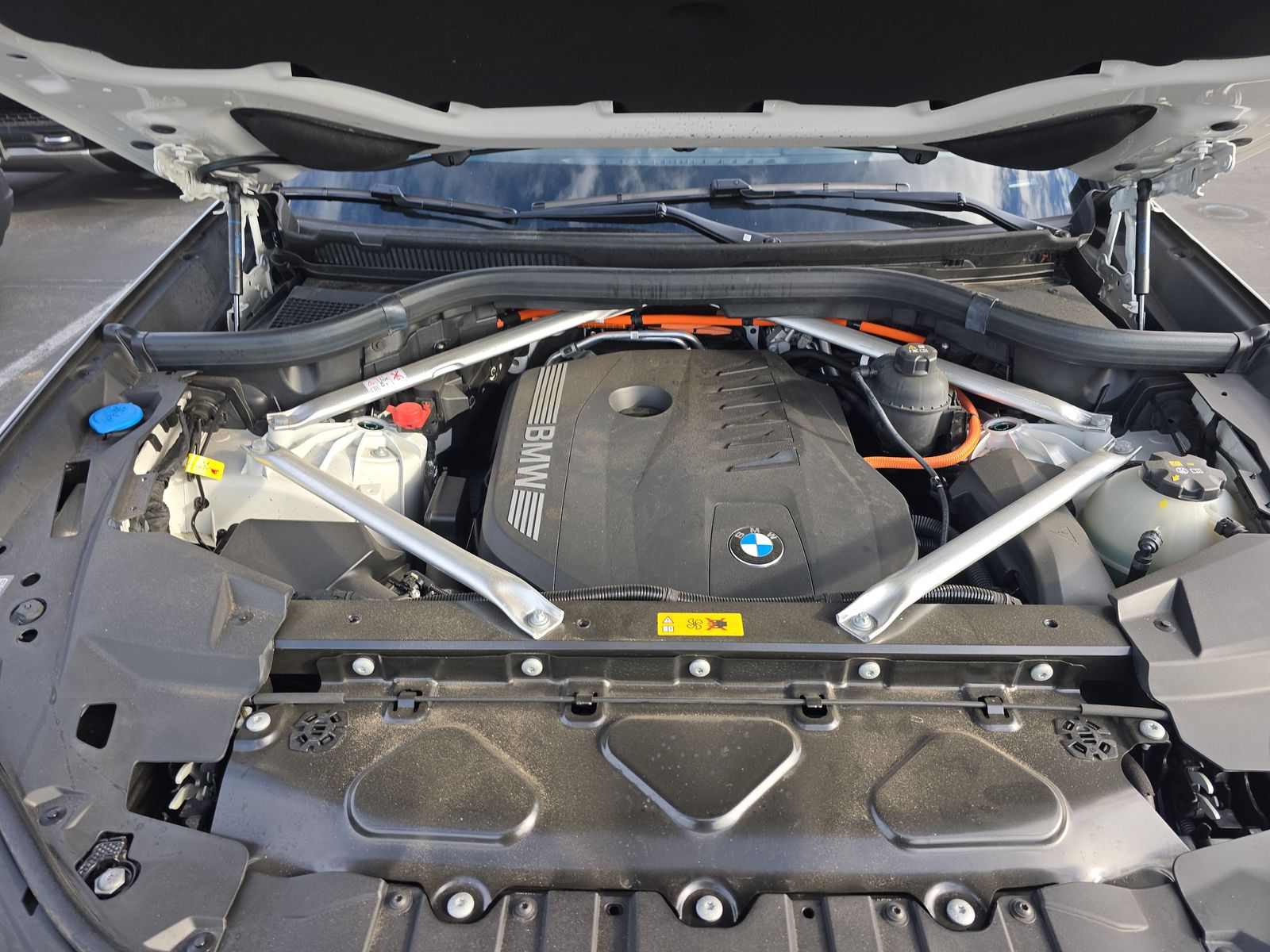 2025 BMW X5 xDrive50e AWD