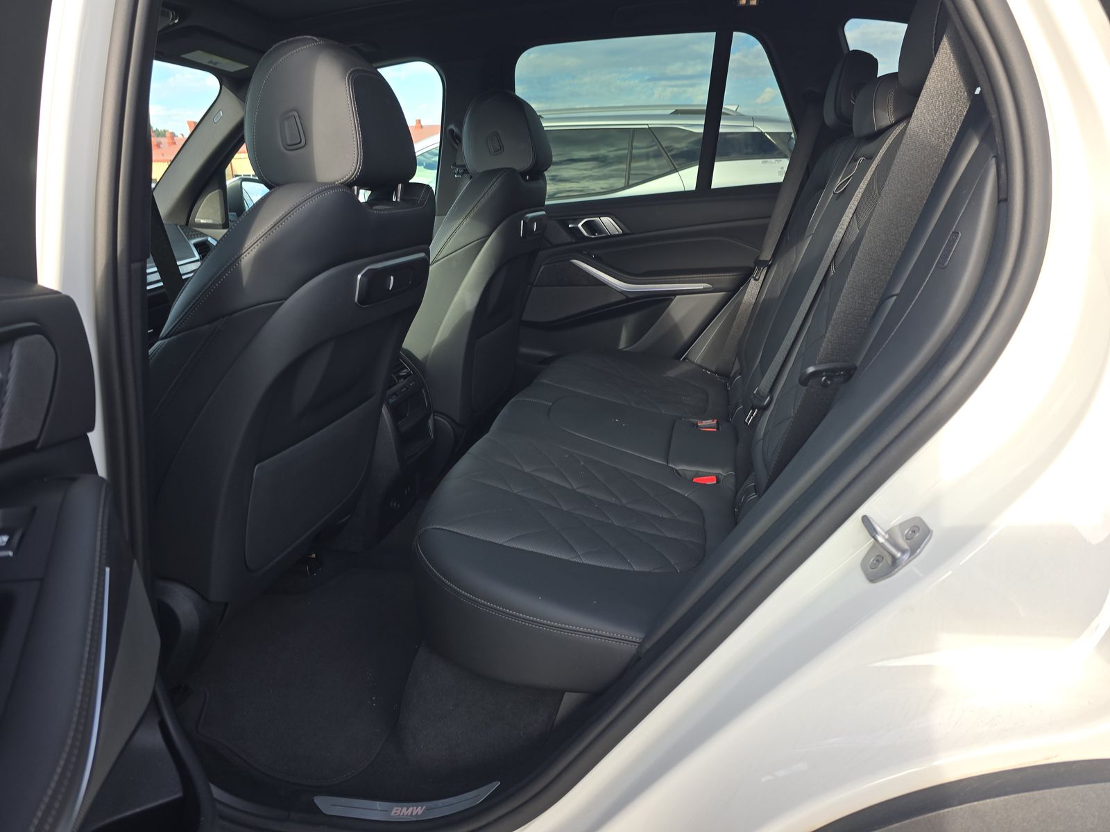 2025 BMW X5 xDrive50e AWD