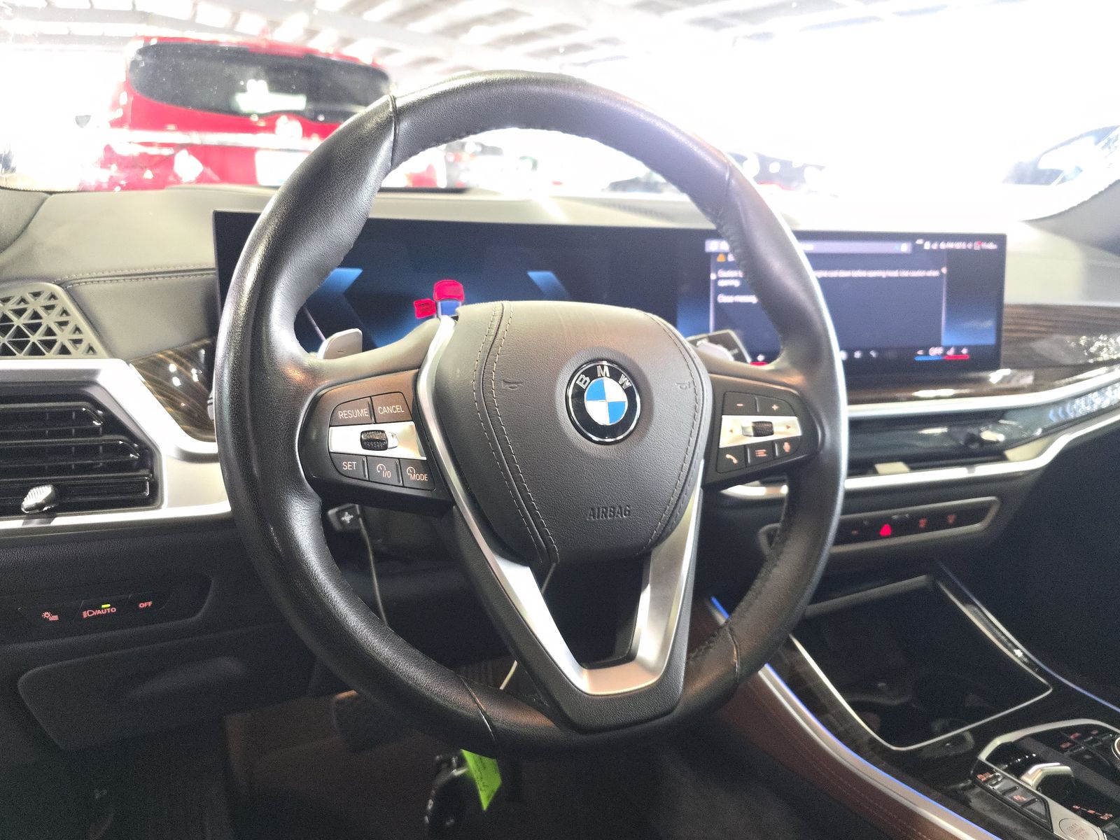 2025 BMW X5 xDrive40i AWD