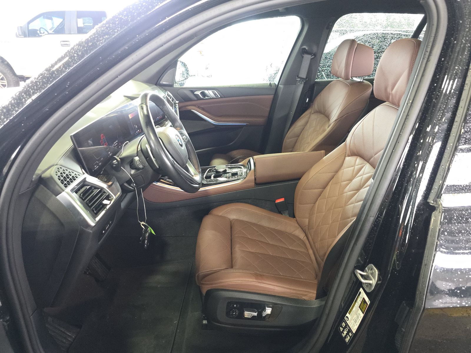 2025 BMW X5 xDrive40i AWD