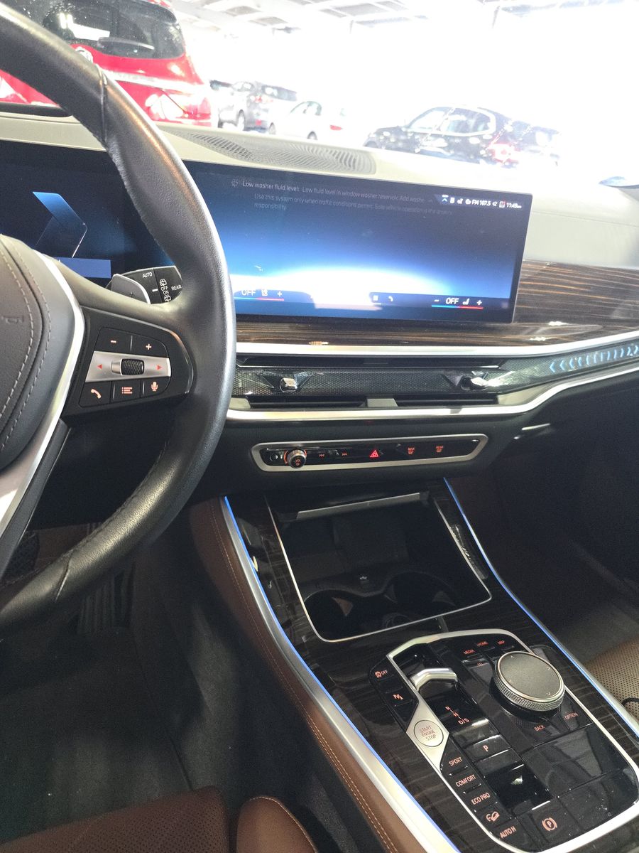 2025 BMW X5 xDrive40i AWD