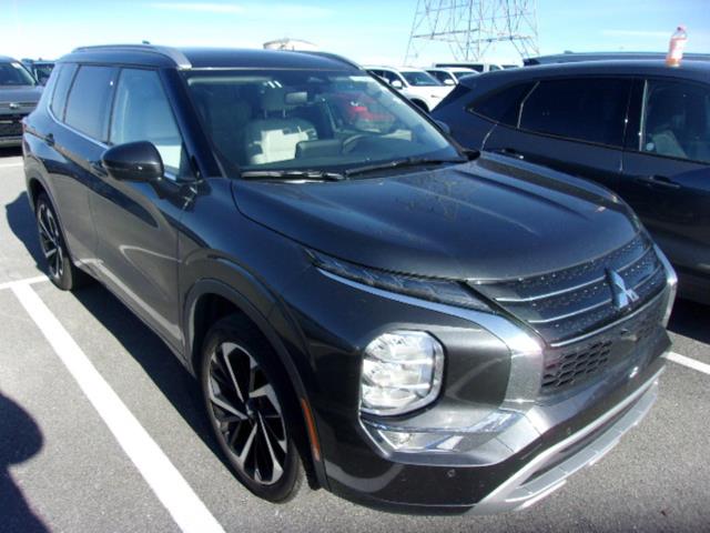 2024 Mitsubishi Outlander SEL FWD