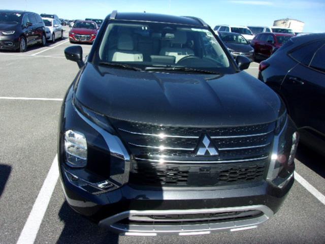 2024 Mitsubishi Outlander SEL FWD