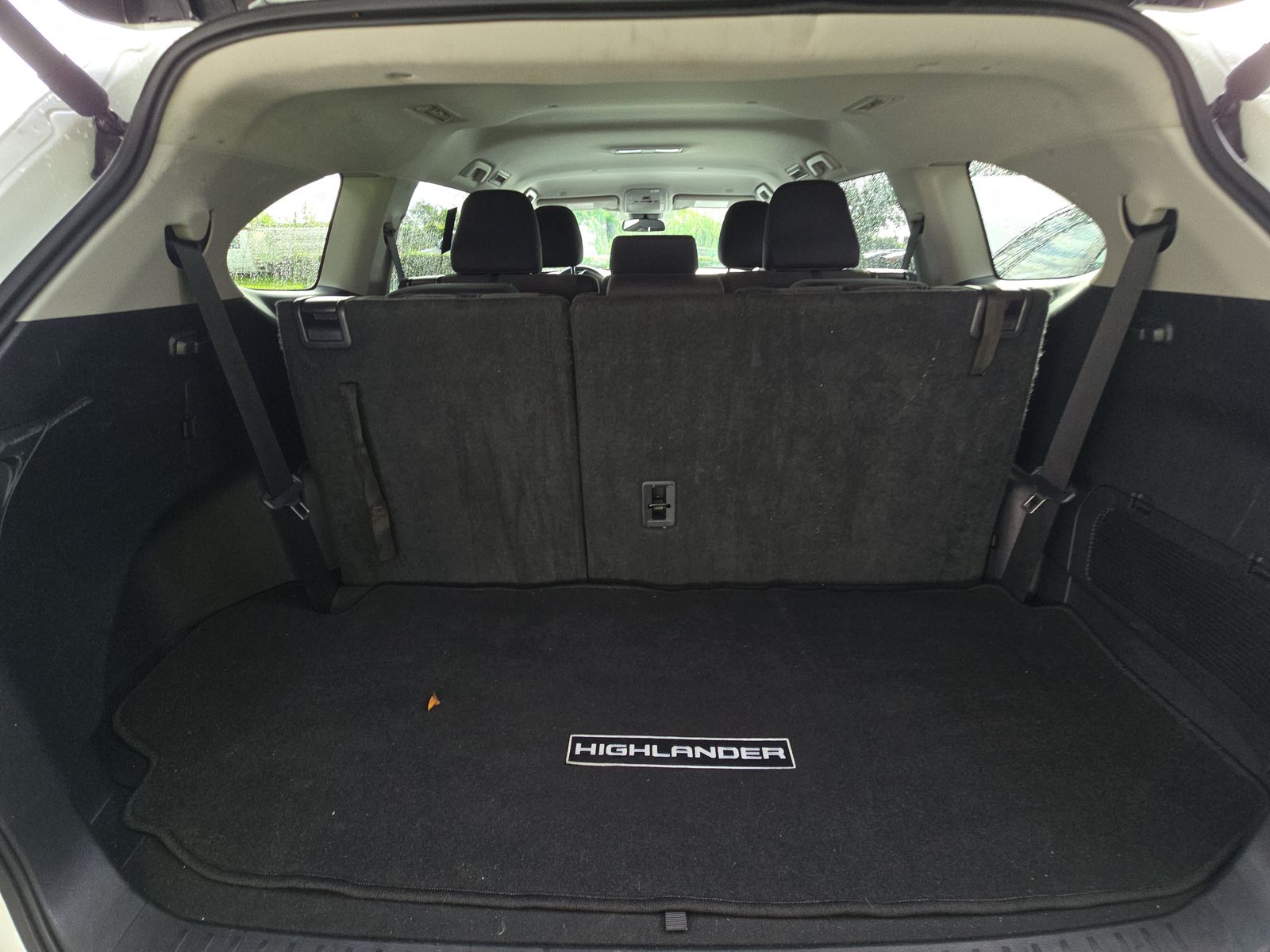 2024 Toyota Highlander LE AWD