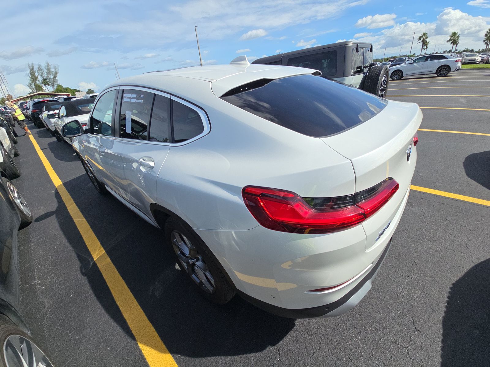 2024 BMW X4 xDrive30i AWD