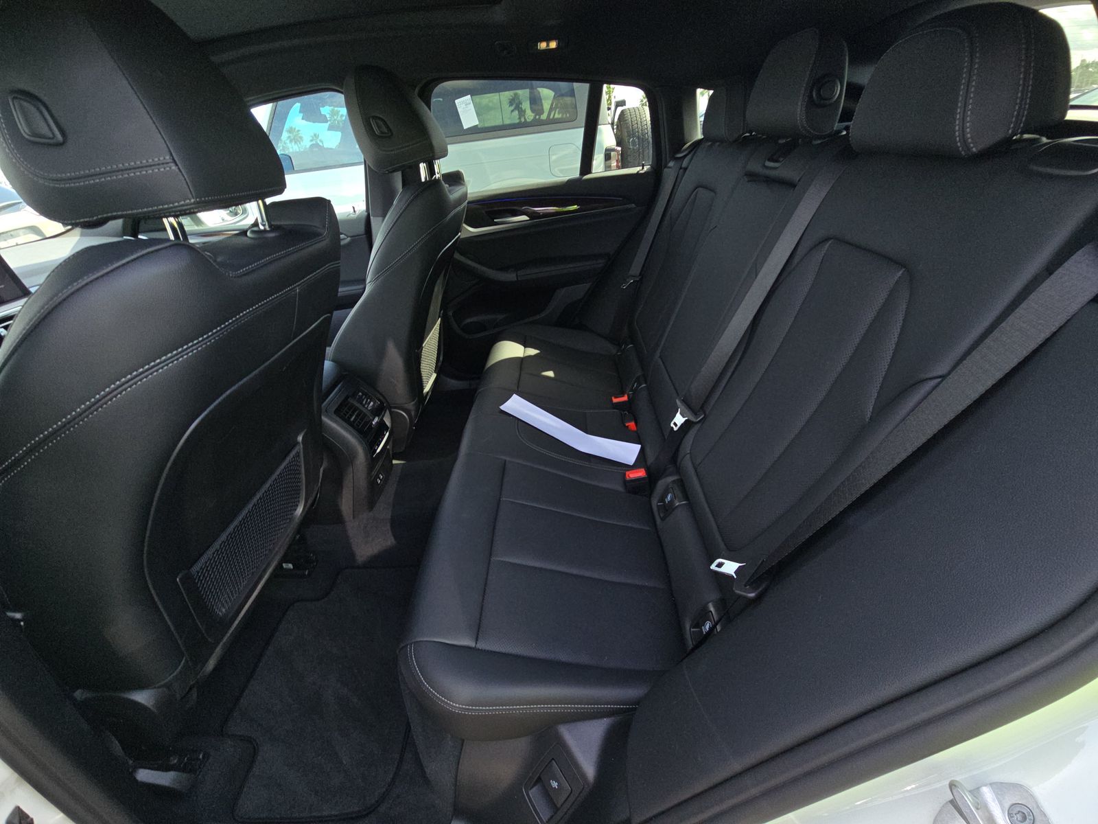 2024 BMW X4 xDrive30i AWD