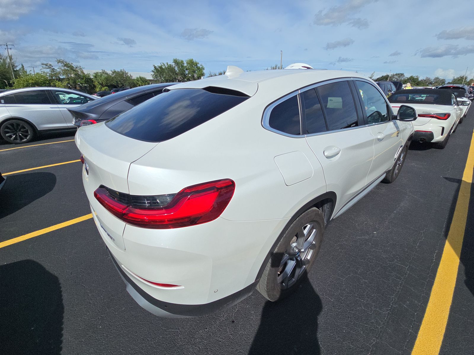 2024 BMW X4 xDrive30i AWD