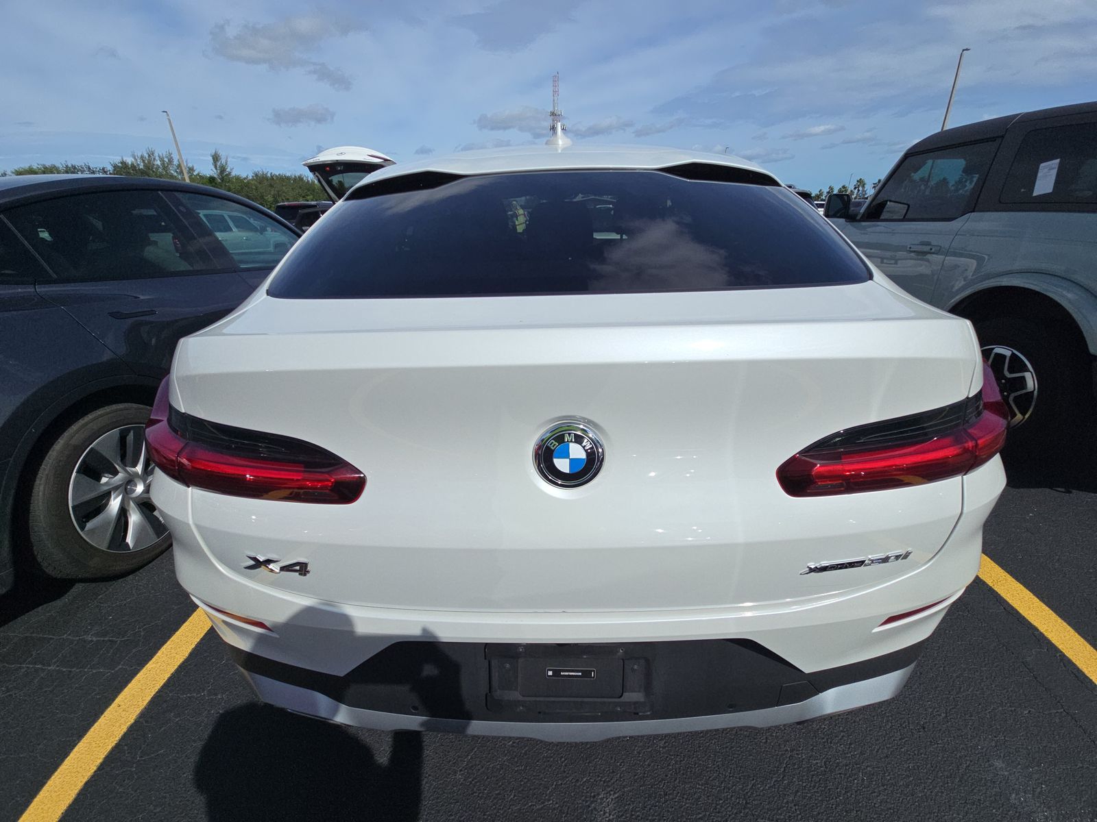 2024 BMW X4 xDrive30i AWD