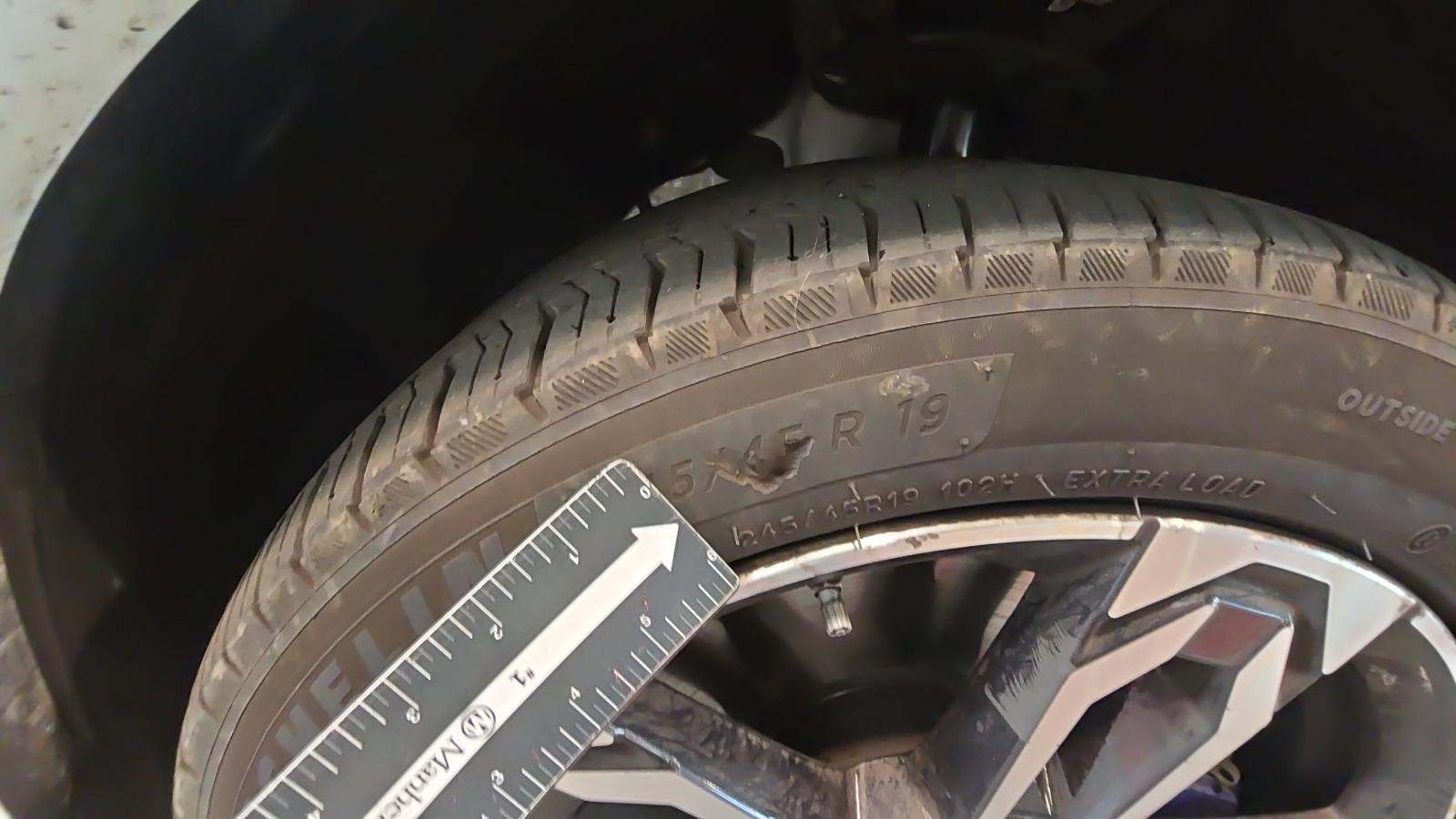 2025 BMW X2 xDrive28i AWD