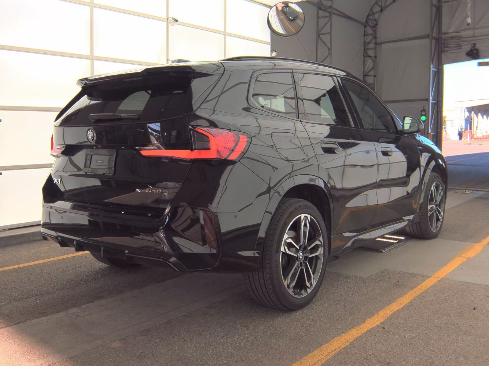 2025 BMW X1 xDrive28i AWD