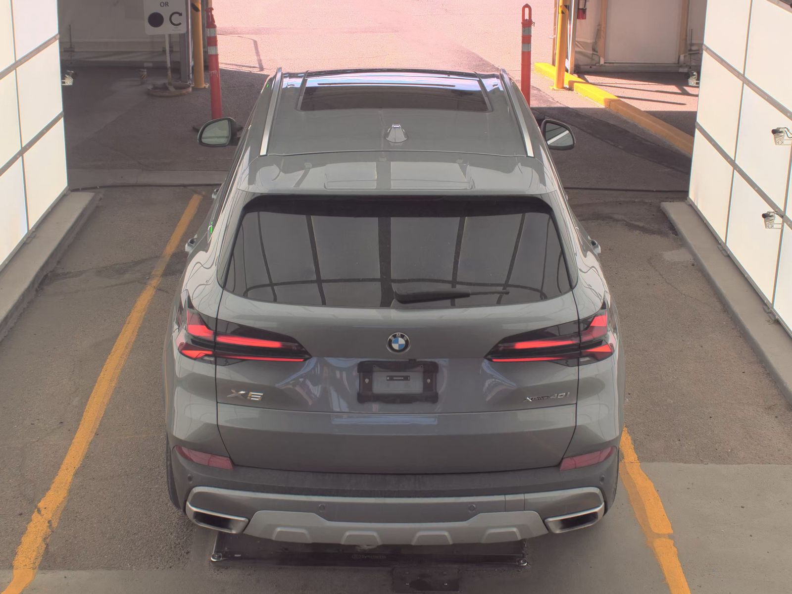 2025 BMW X5 xDrive40i AWD