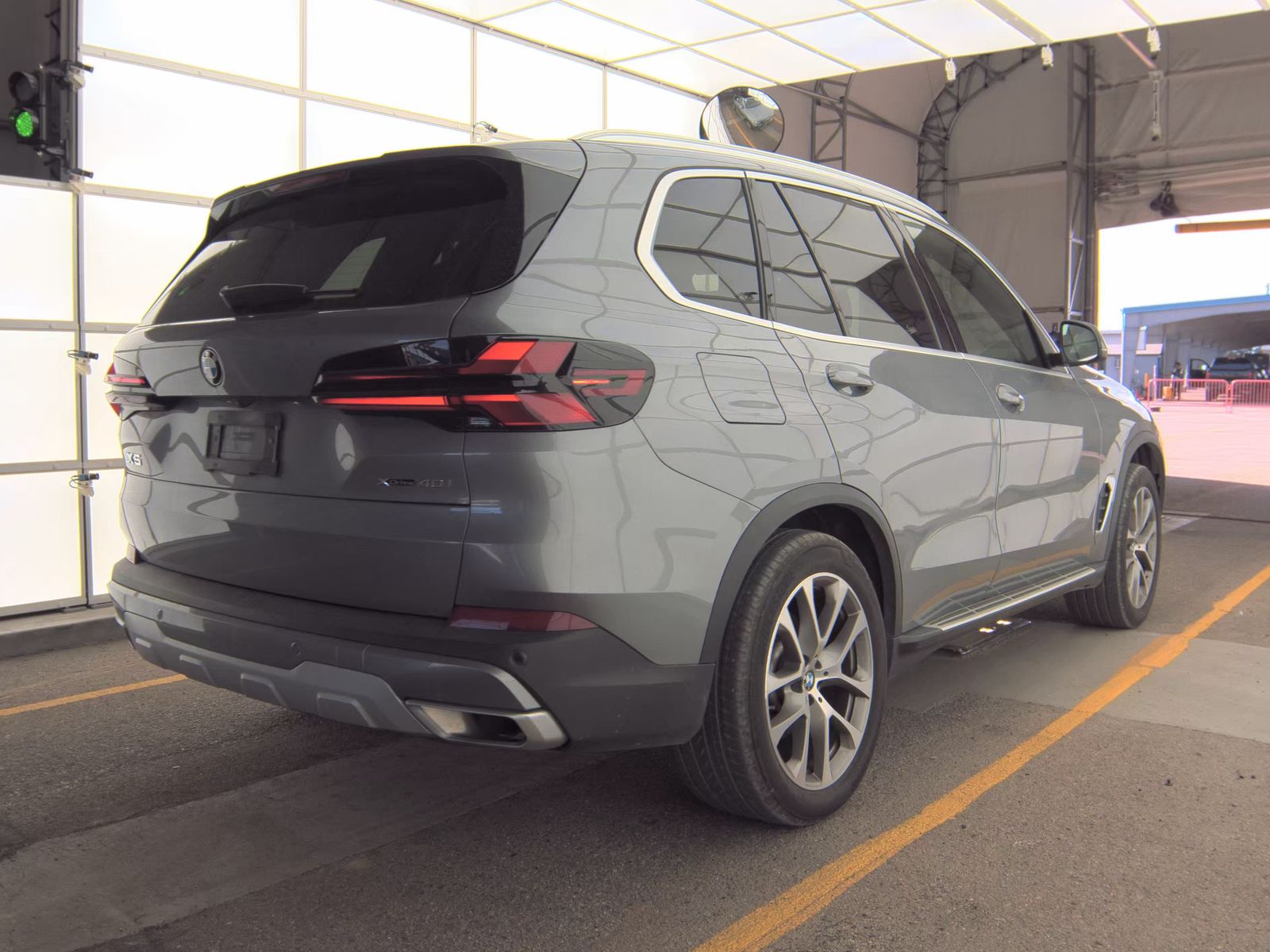 2025 BMW X5 xDrive40i AWD