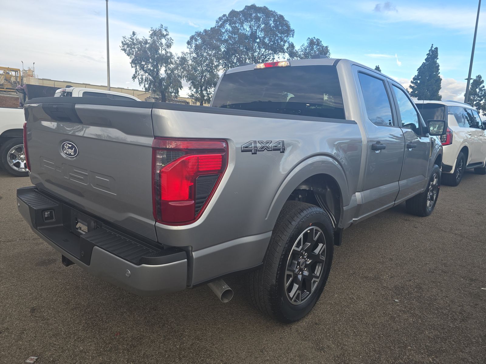 2024 Ford F-150 STX AWD