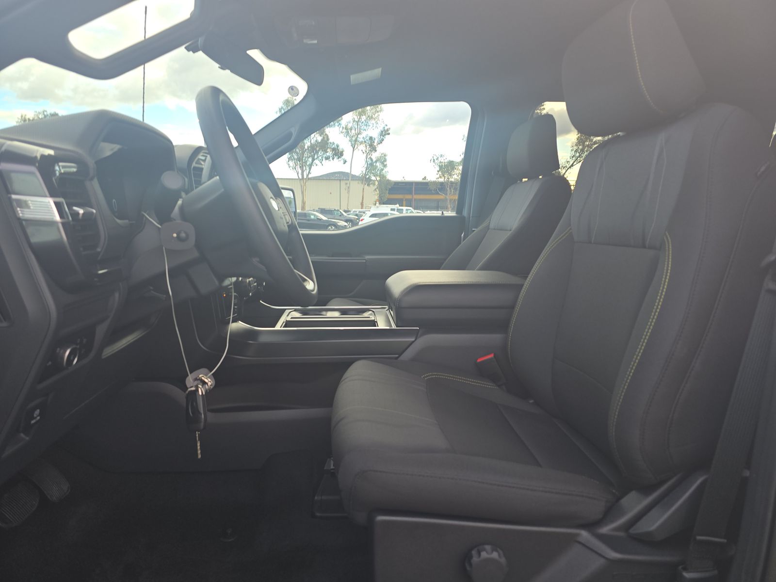 2024 Ford F-150 STX AWD