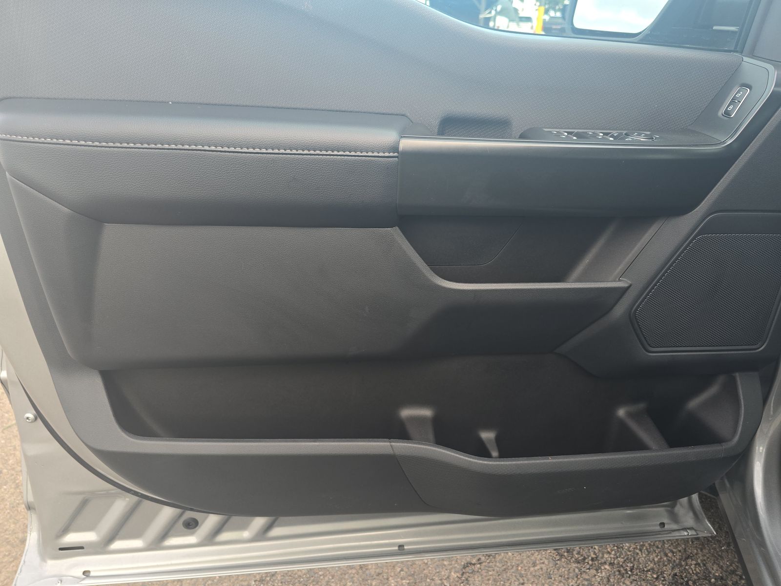 2024 Ford F-150 STX AWD