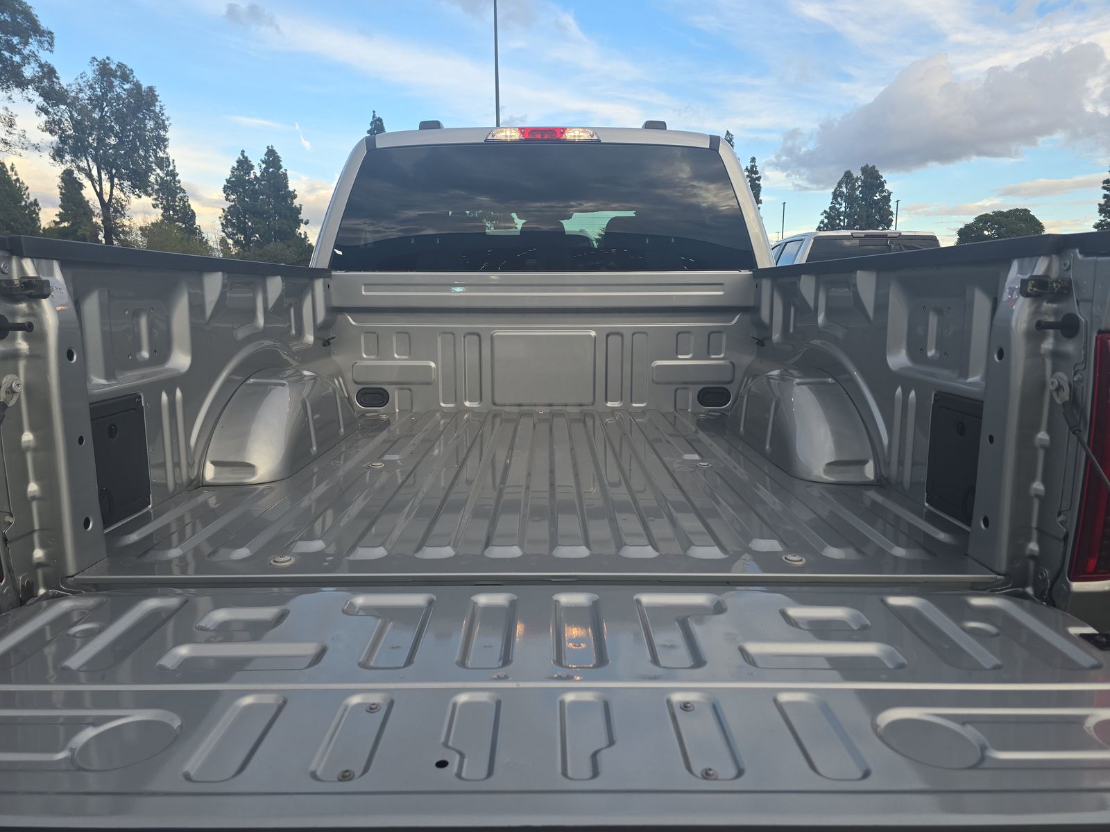 2024 Ford F-150 STX AWD