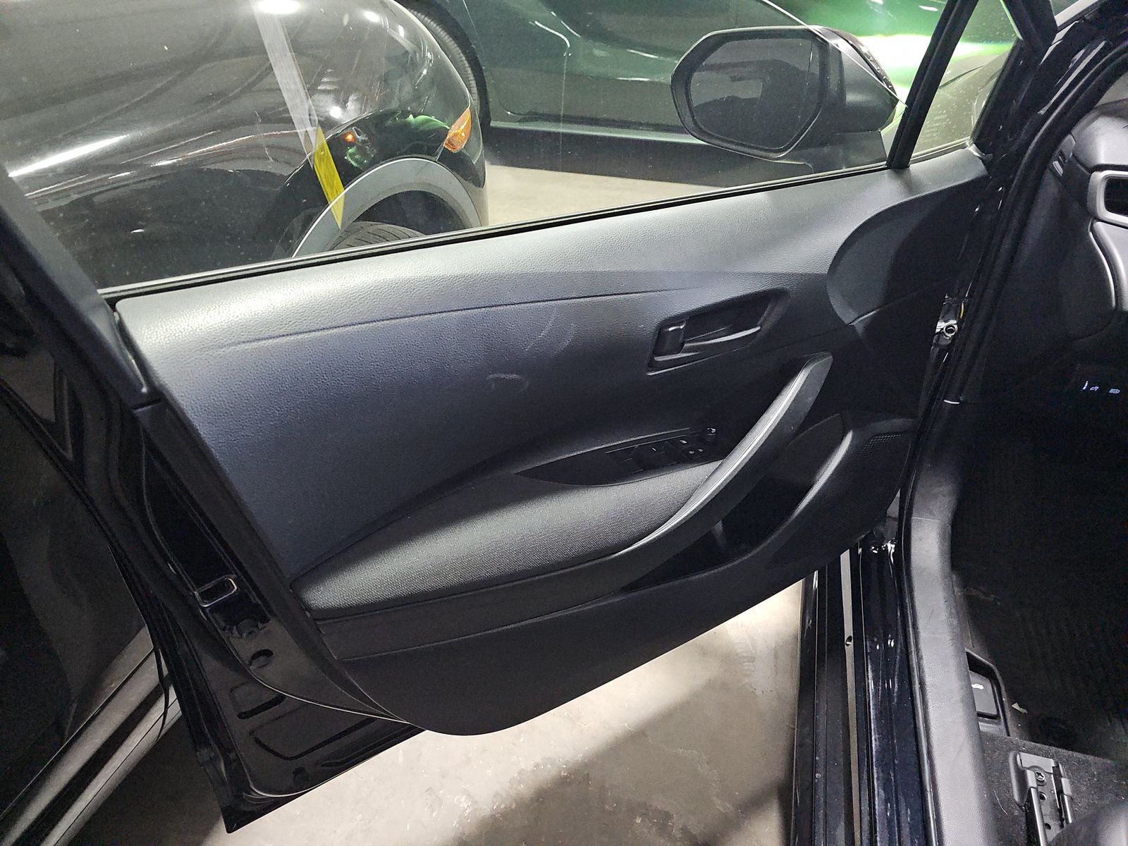 2024 Toyota Corolla Hybrid LE FWD