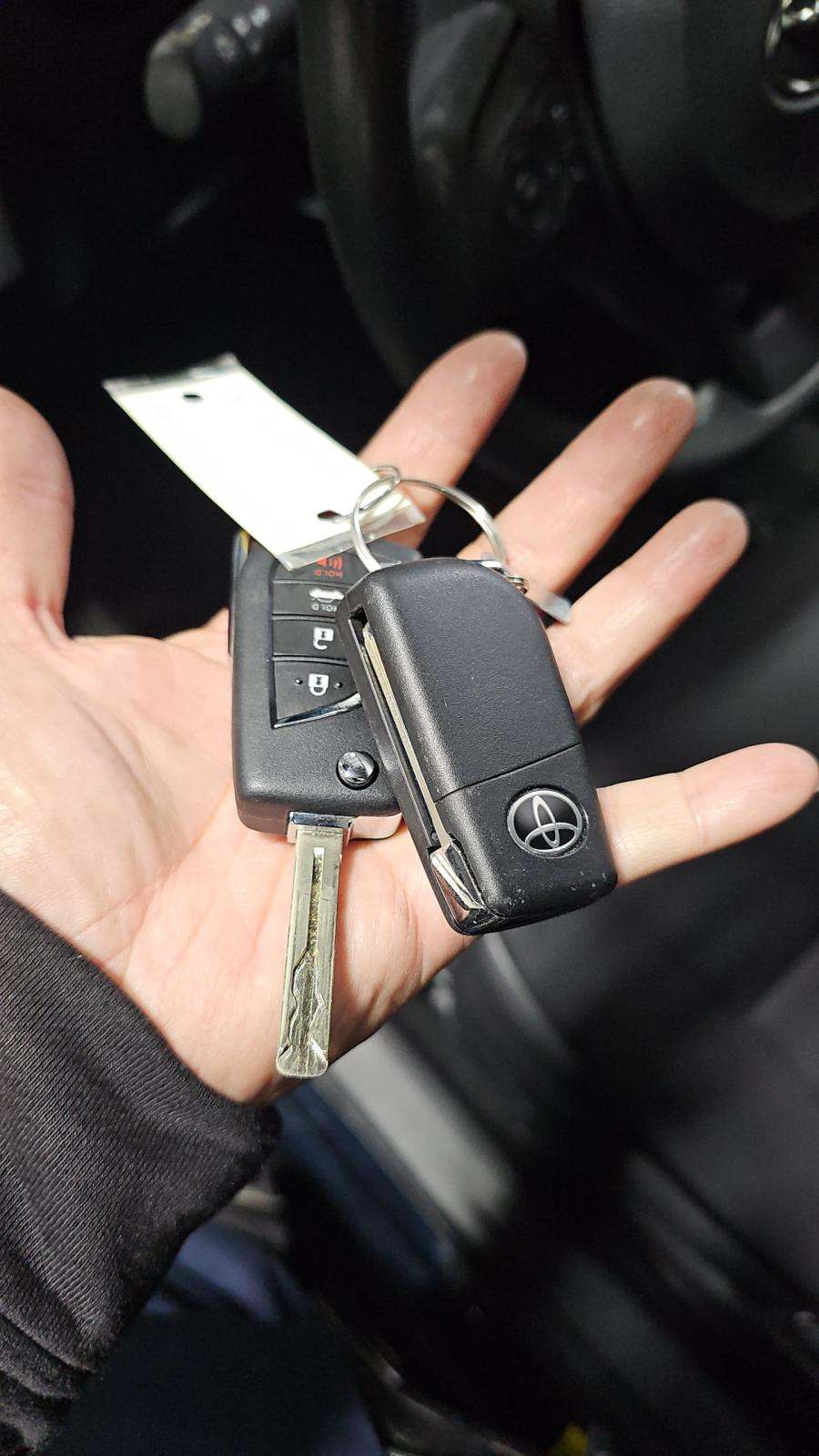 2024 Toyota Corolla Hybrid LE FWD