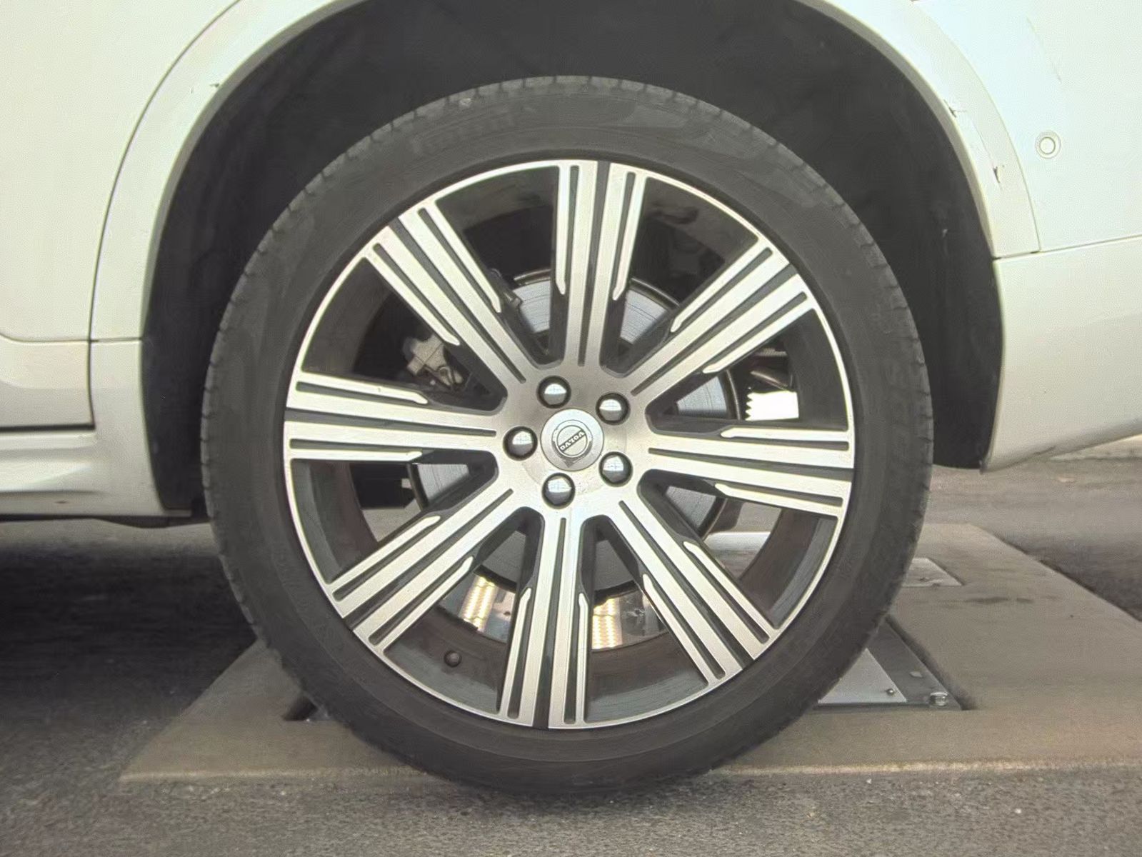 2023 Volvo XC90 B6 Ultimate AWD