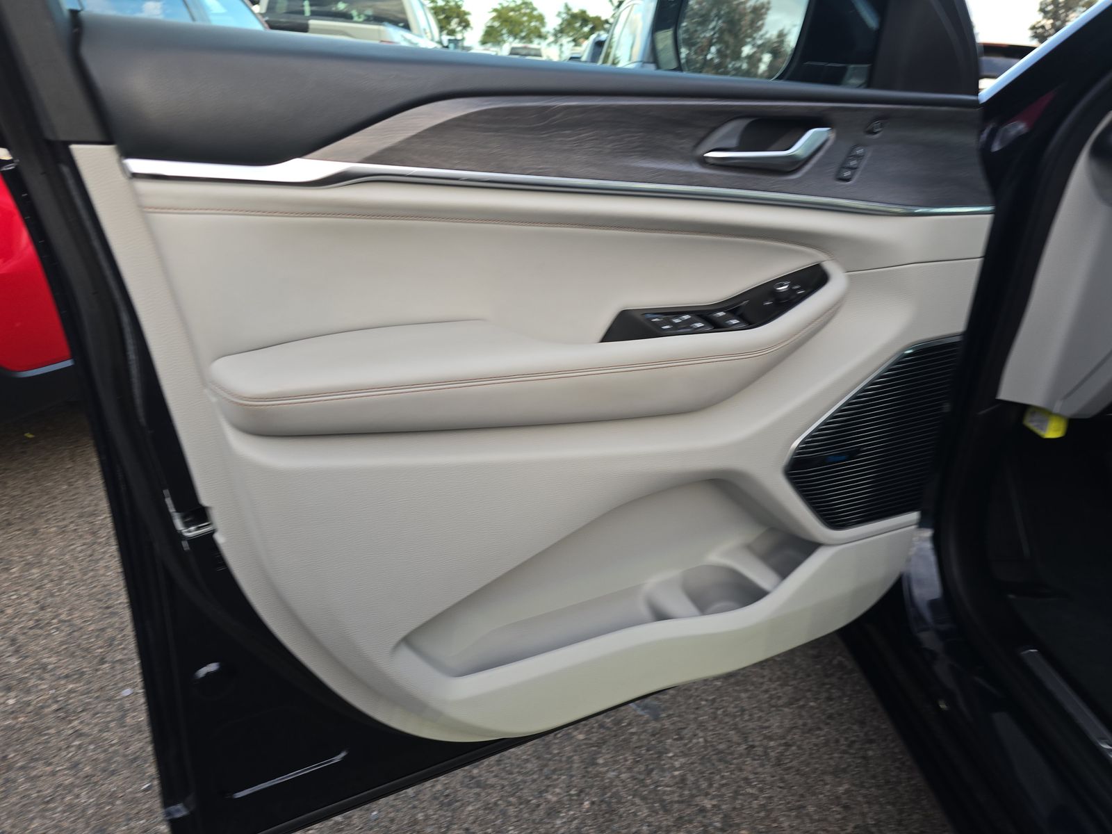 2022 Jeep Grand Cherokee 4xe Overland AWD