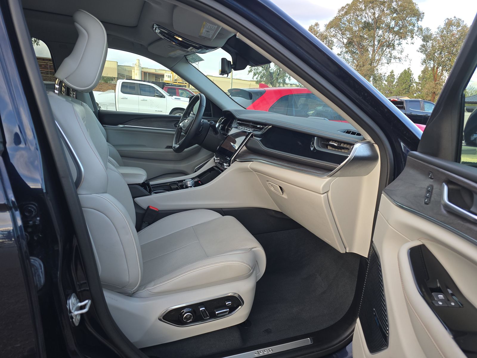 2022 Jeep Grand Cherokee 4xe Overland AWD