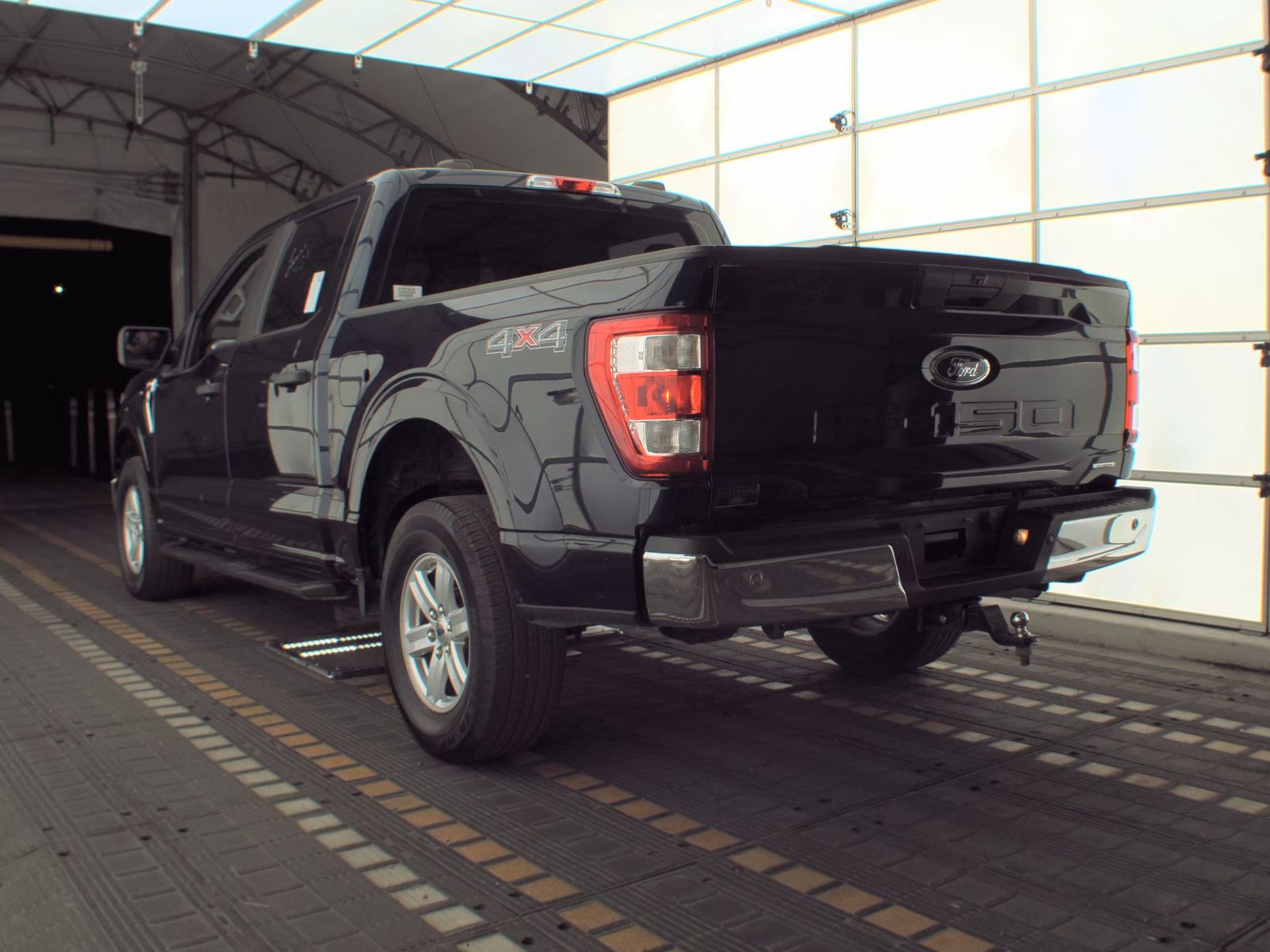 2022 Ford F-150 XL AWD