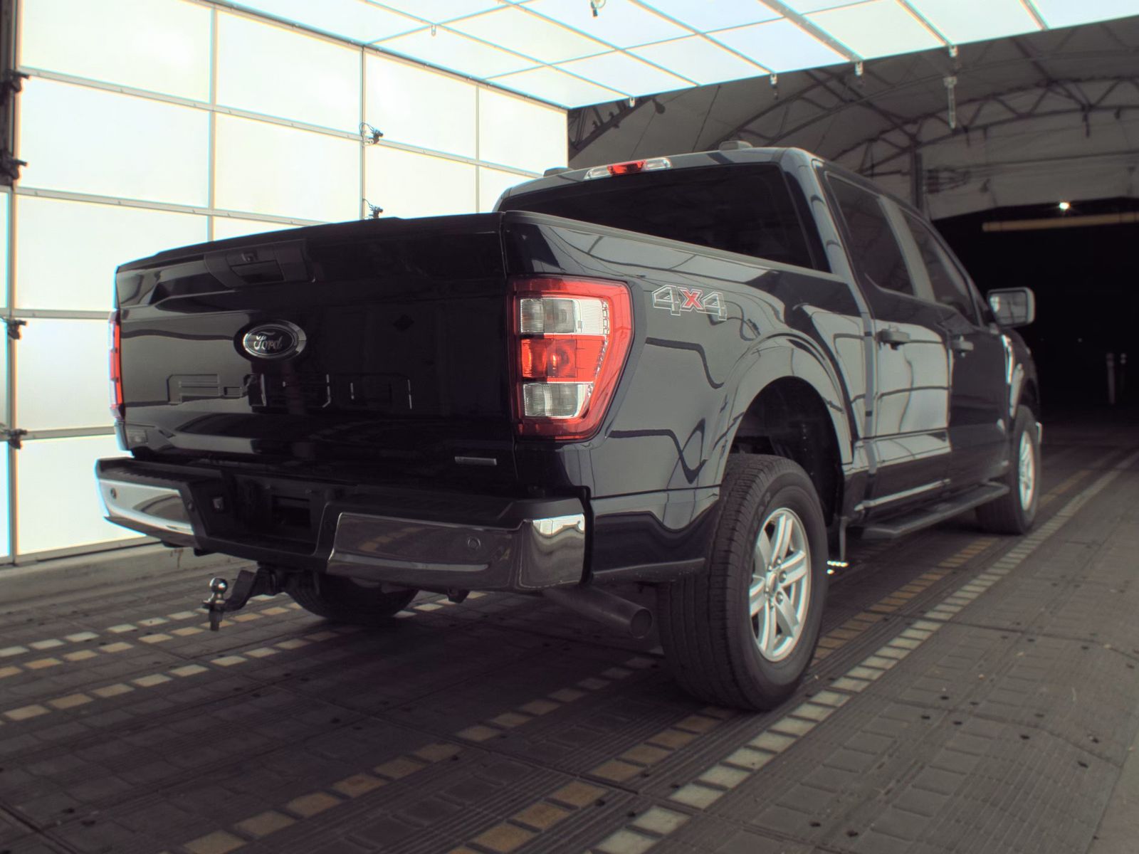 2022 Ford F-150 XL AWD