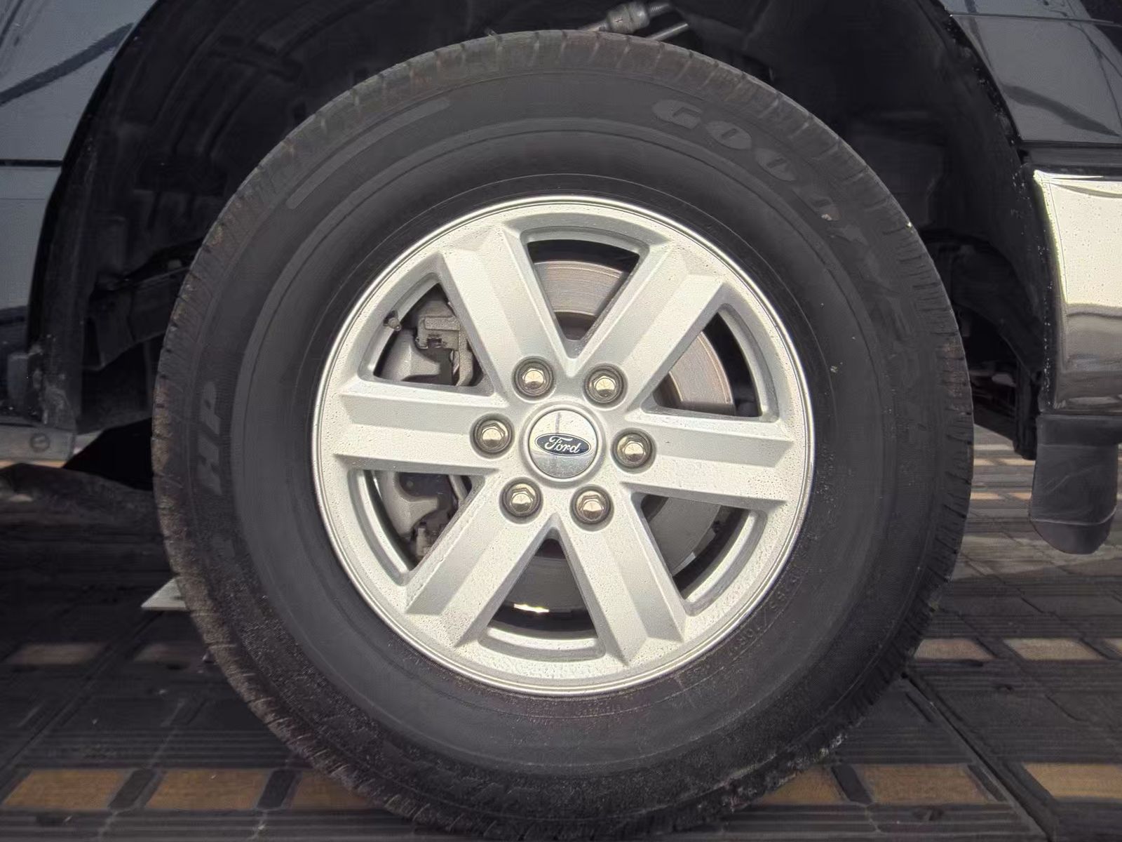 2022 Ford F-150 XL AWD