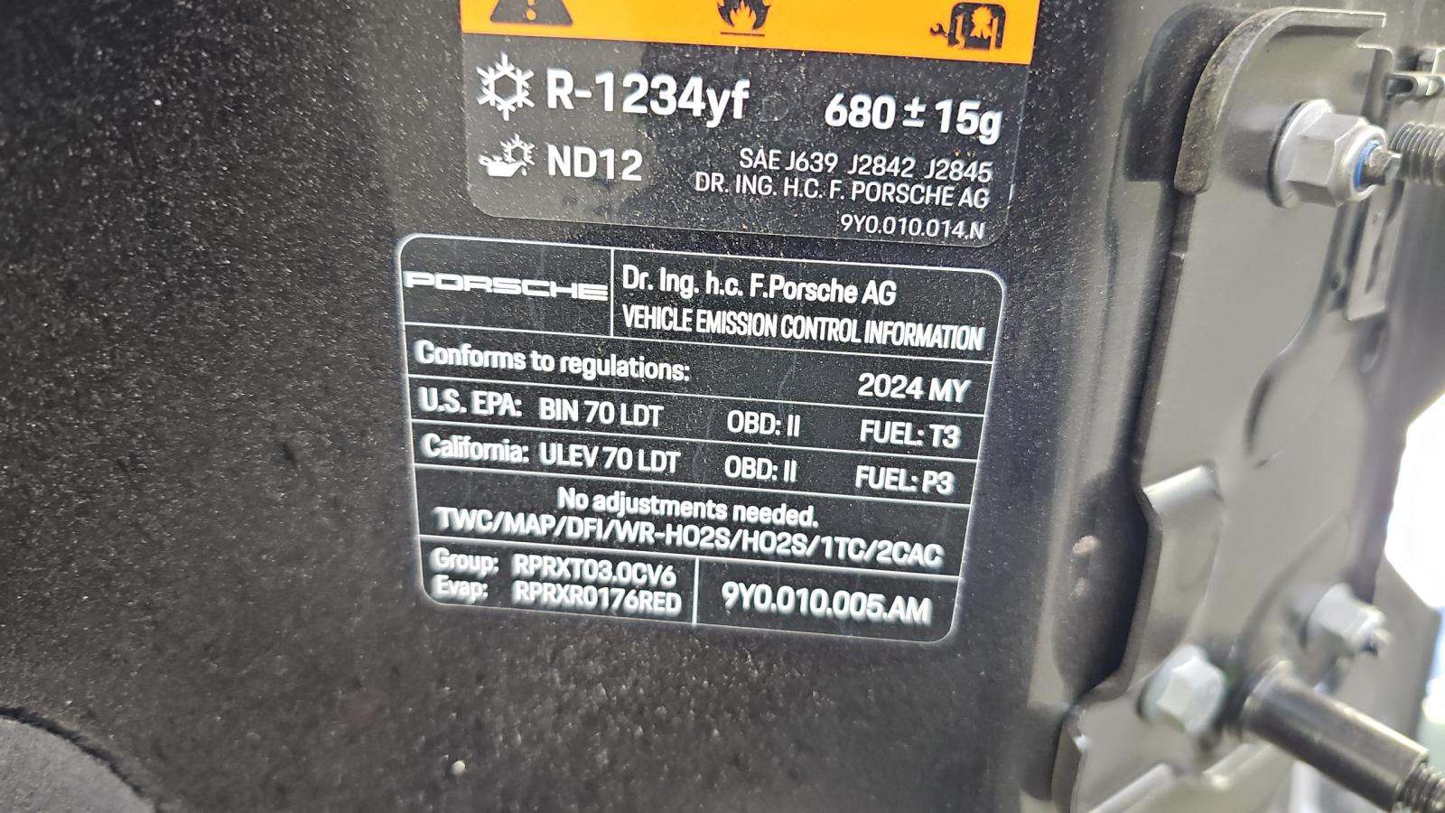 2024 Porsche Cayenne Base AWD