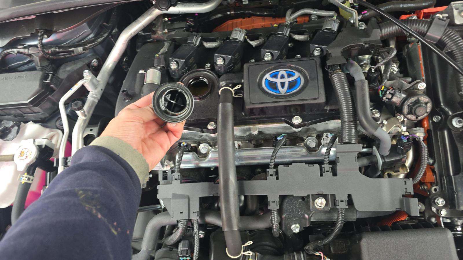 2023 Toyota Corolla Hybrid LE AWD