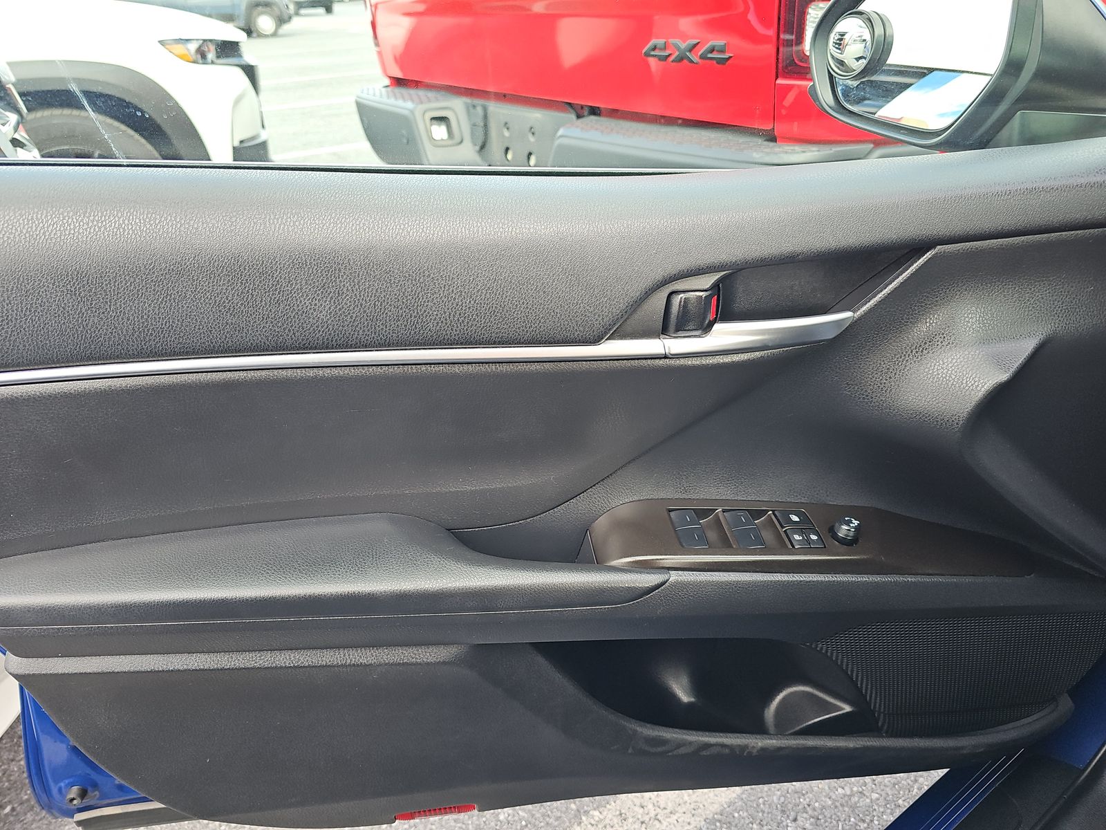 2023 Toyota Camry LE AWD