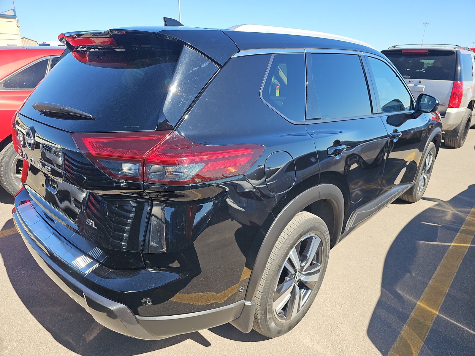 2024 Nissan Rogue SL FWD