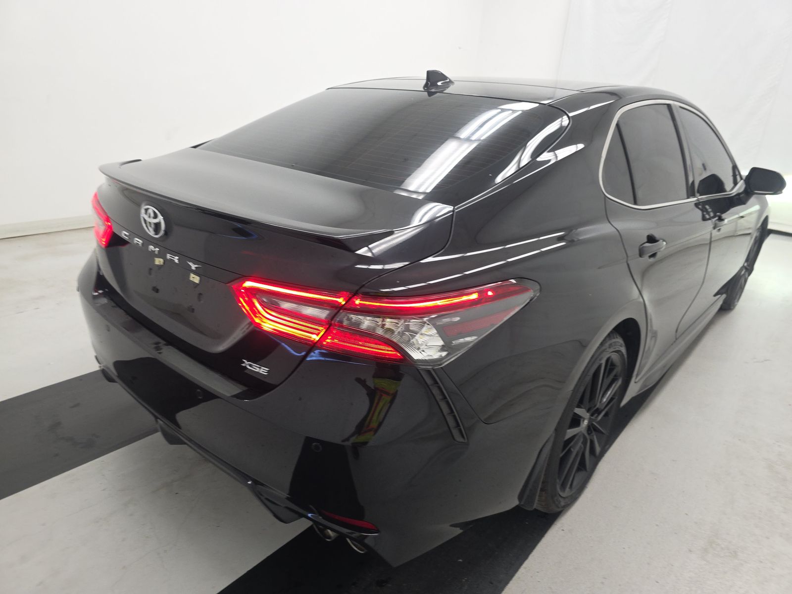 2022 Toyota Camry XSE FWD
