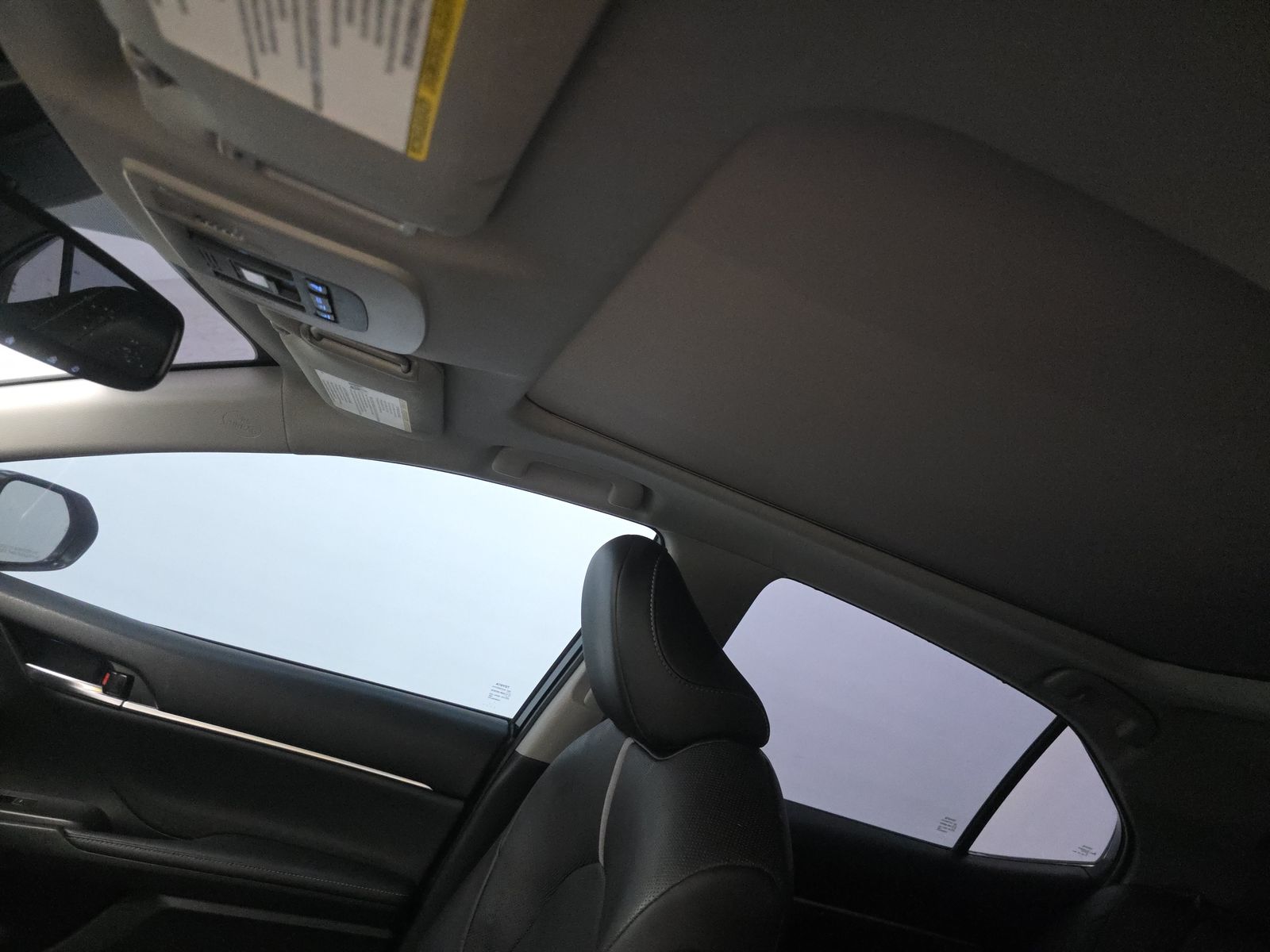 2022 Toyota Camry XSE FWD